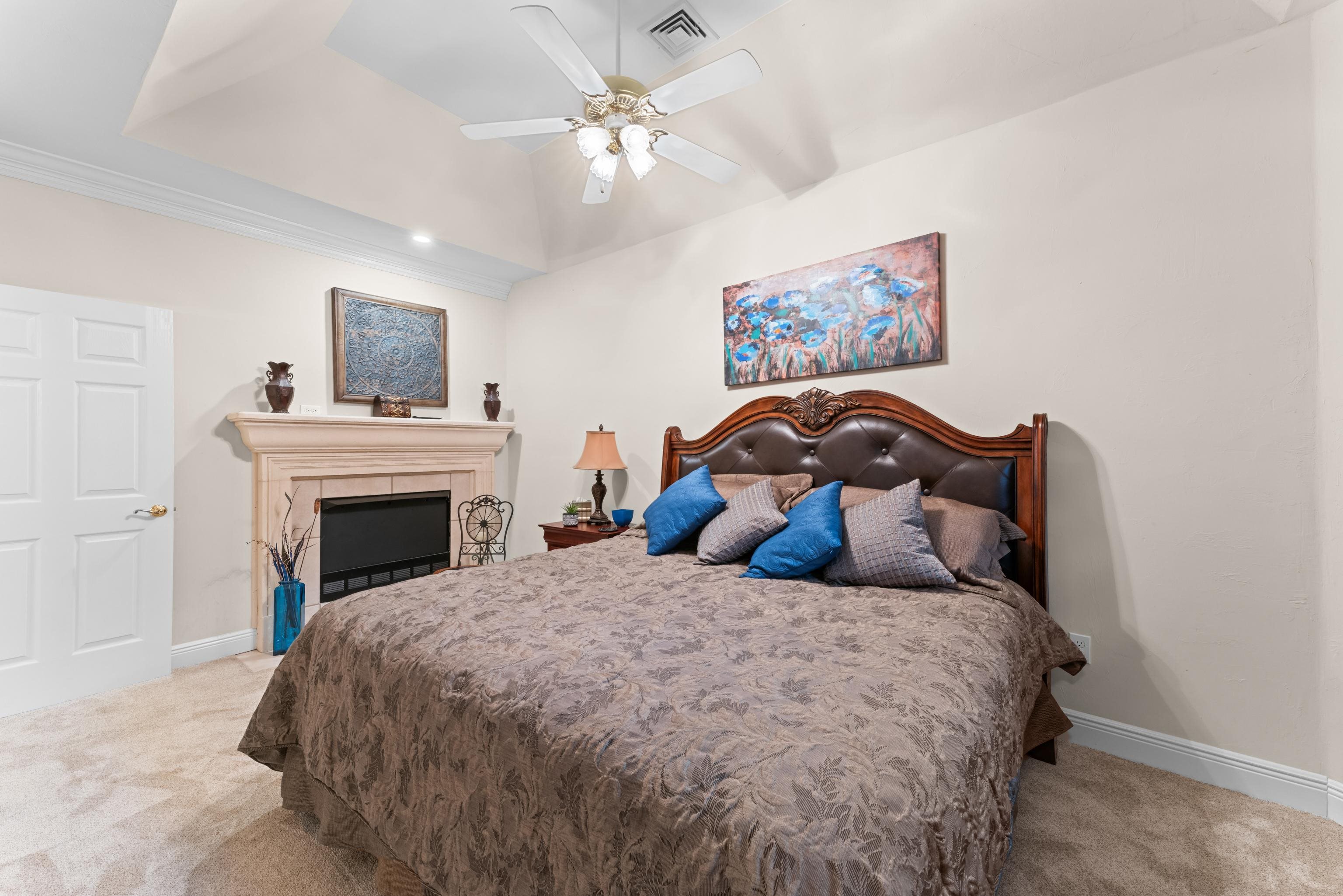 2502 Double Eagle Court