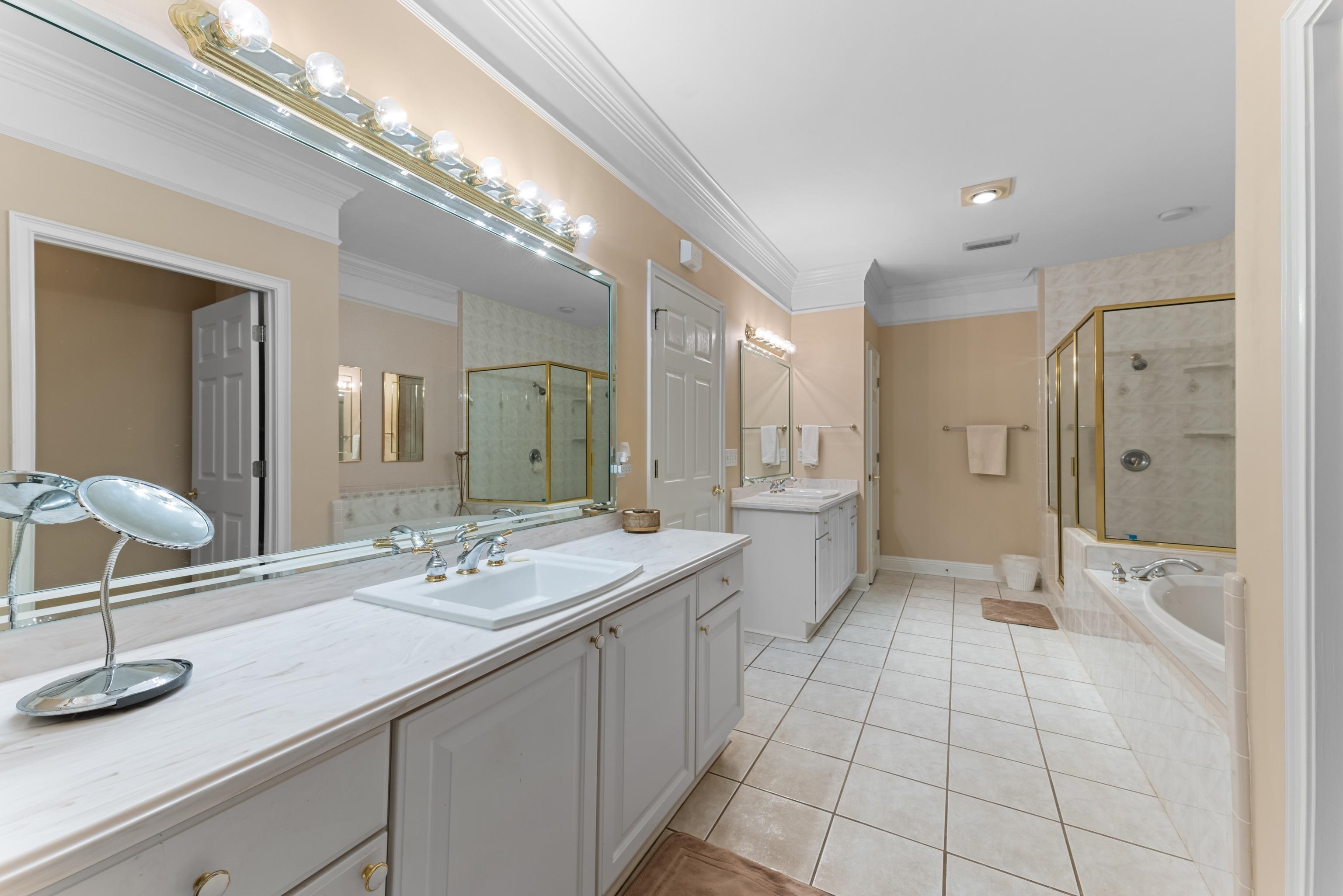 2502 Double Eagle Court