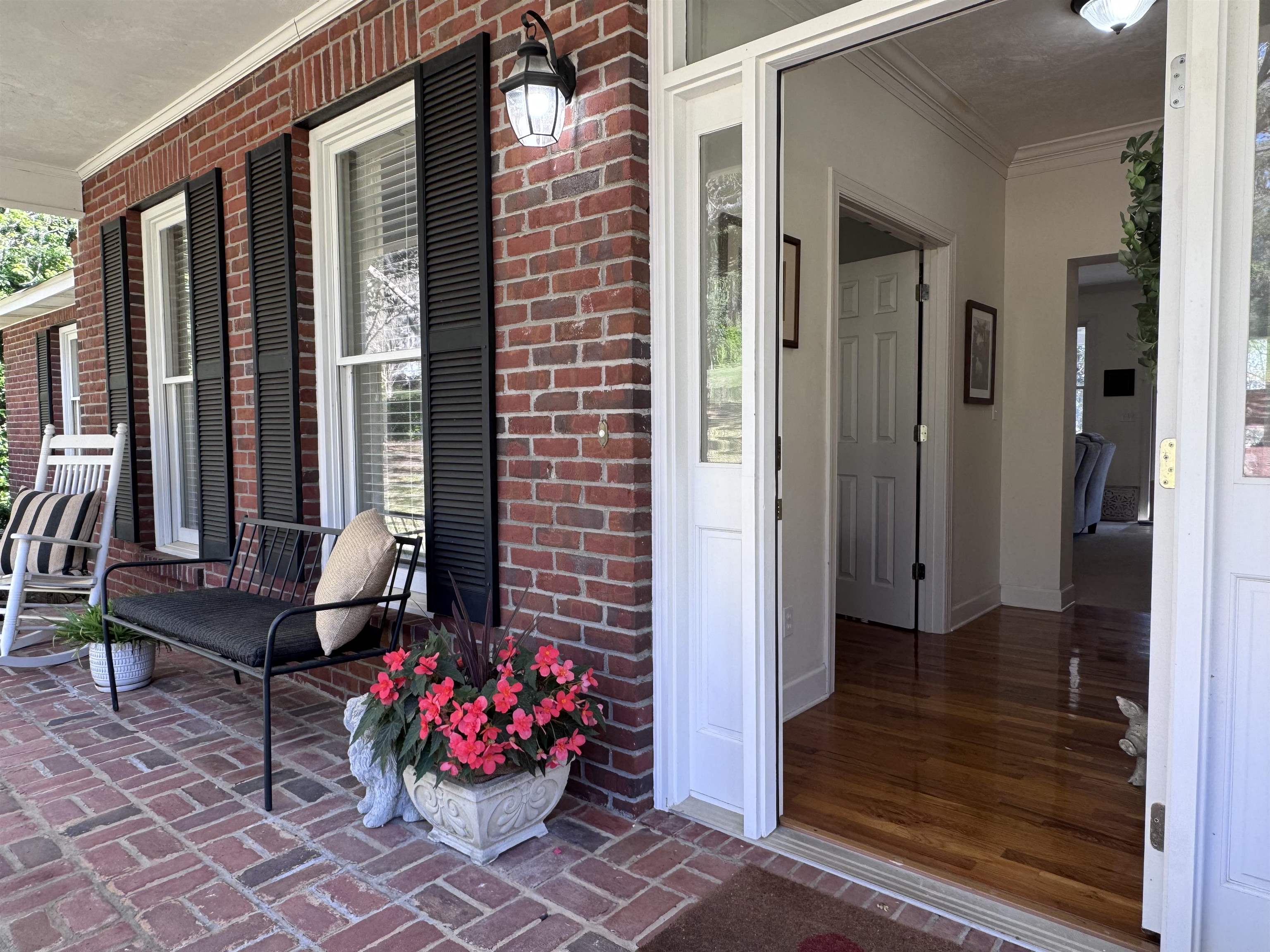 549 Frank Shaw Road