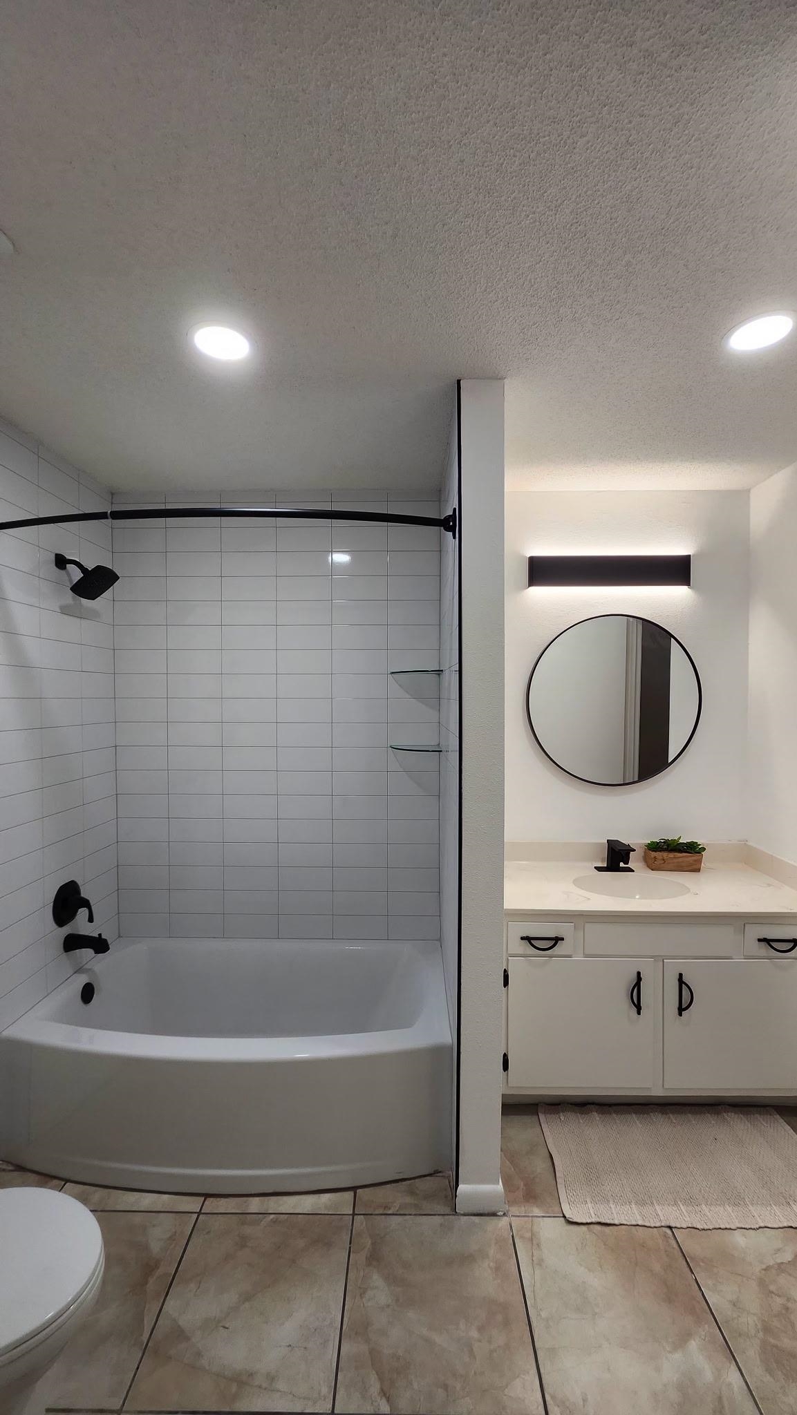 148 SE Villas Court Unit: B