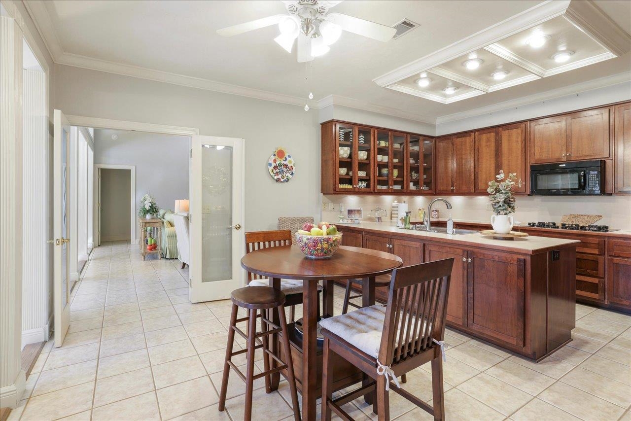 4043 Kilmartin Drive
