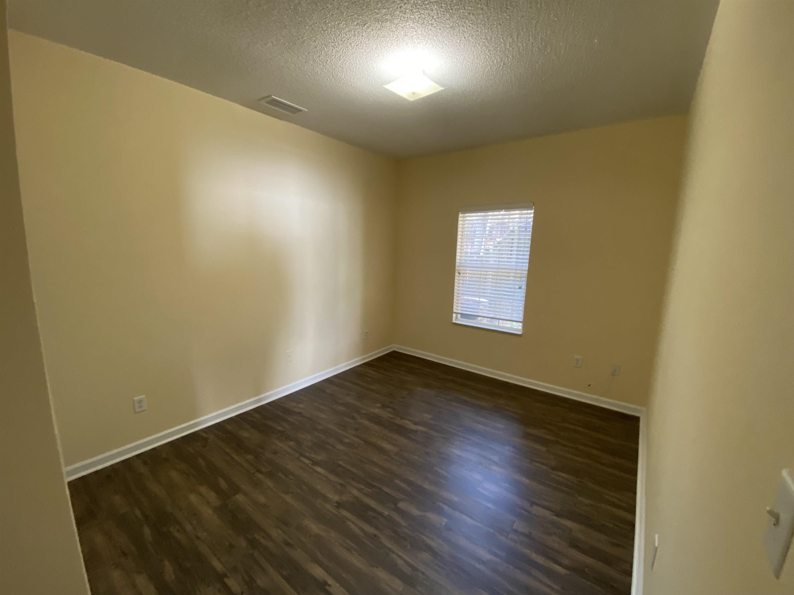 1696 Corey Wood Circle