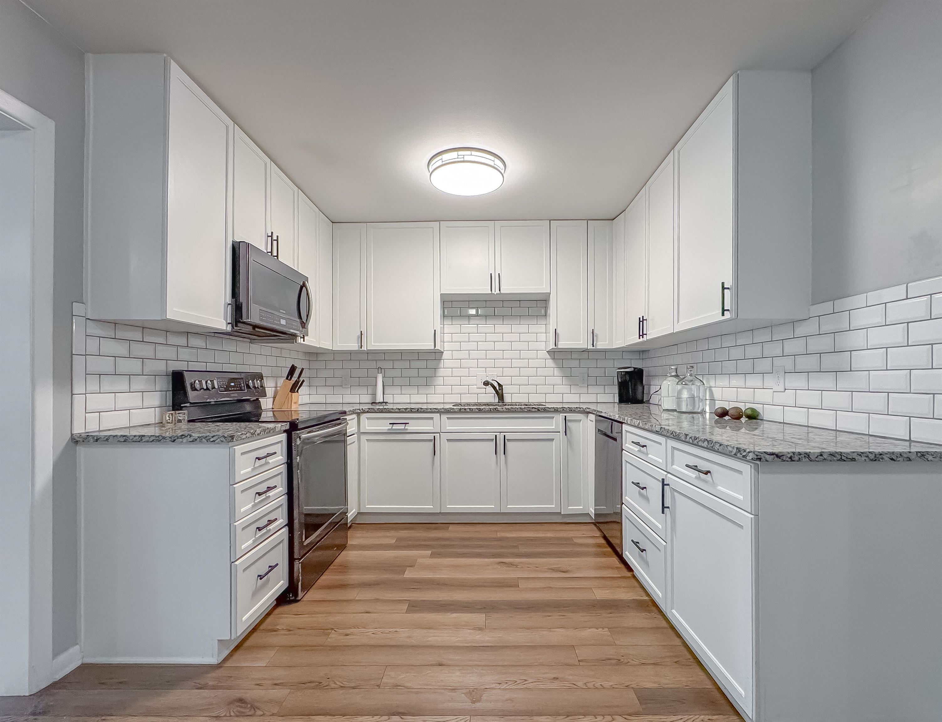 2502 Tupelo Terrace