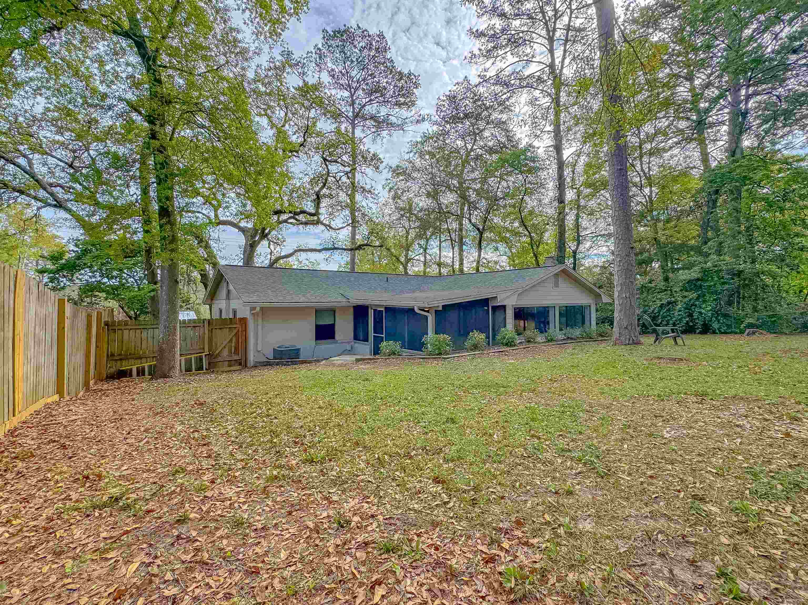 2502 Tupelo Terrace