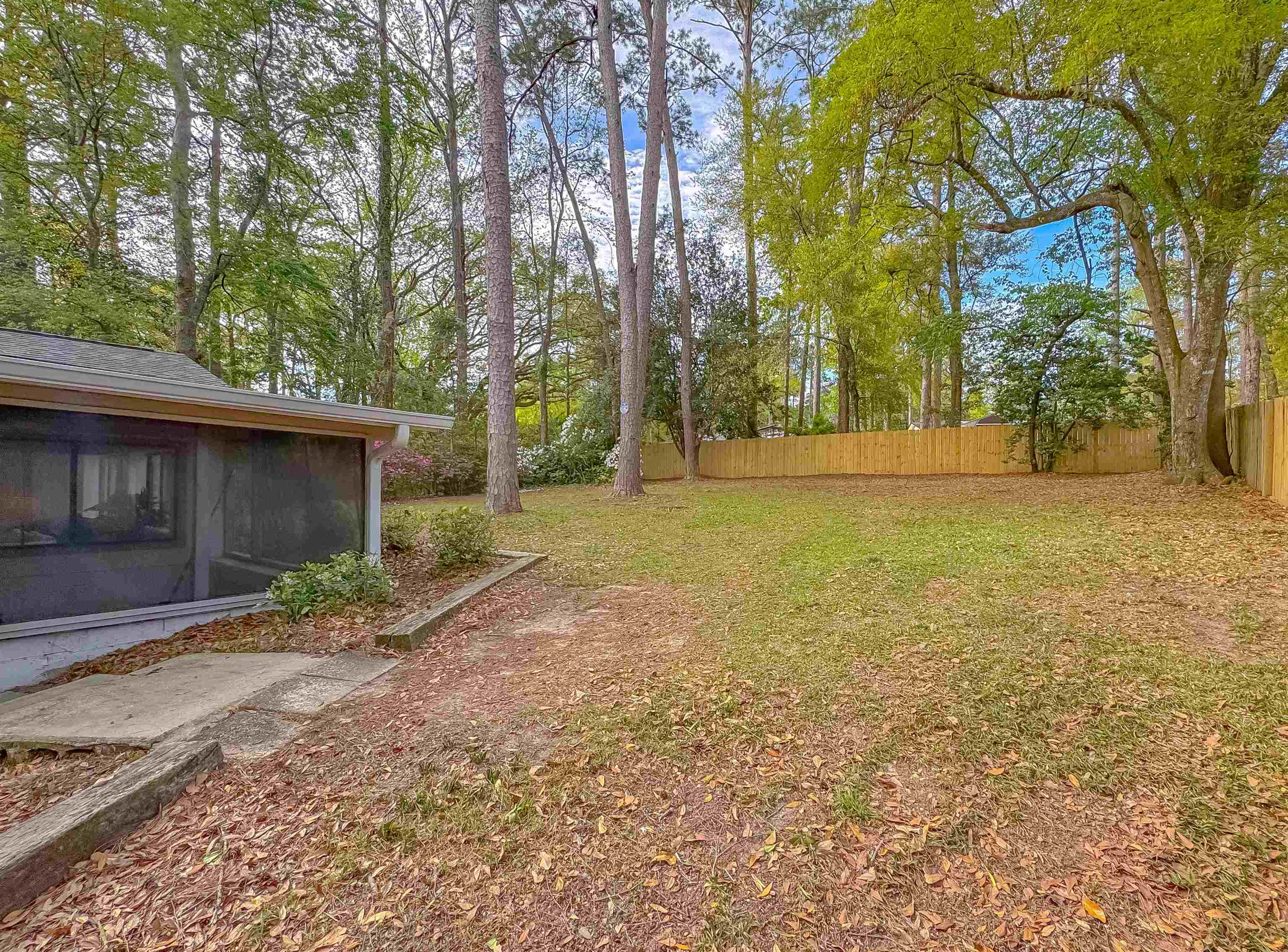 2502 Tupelo Terrace