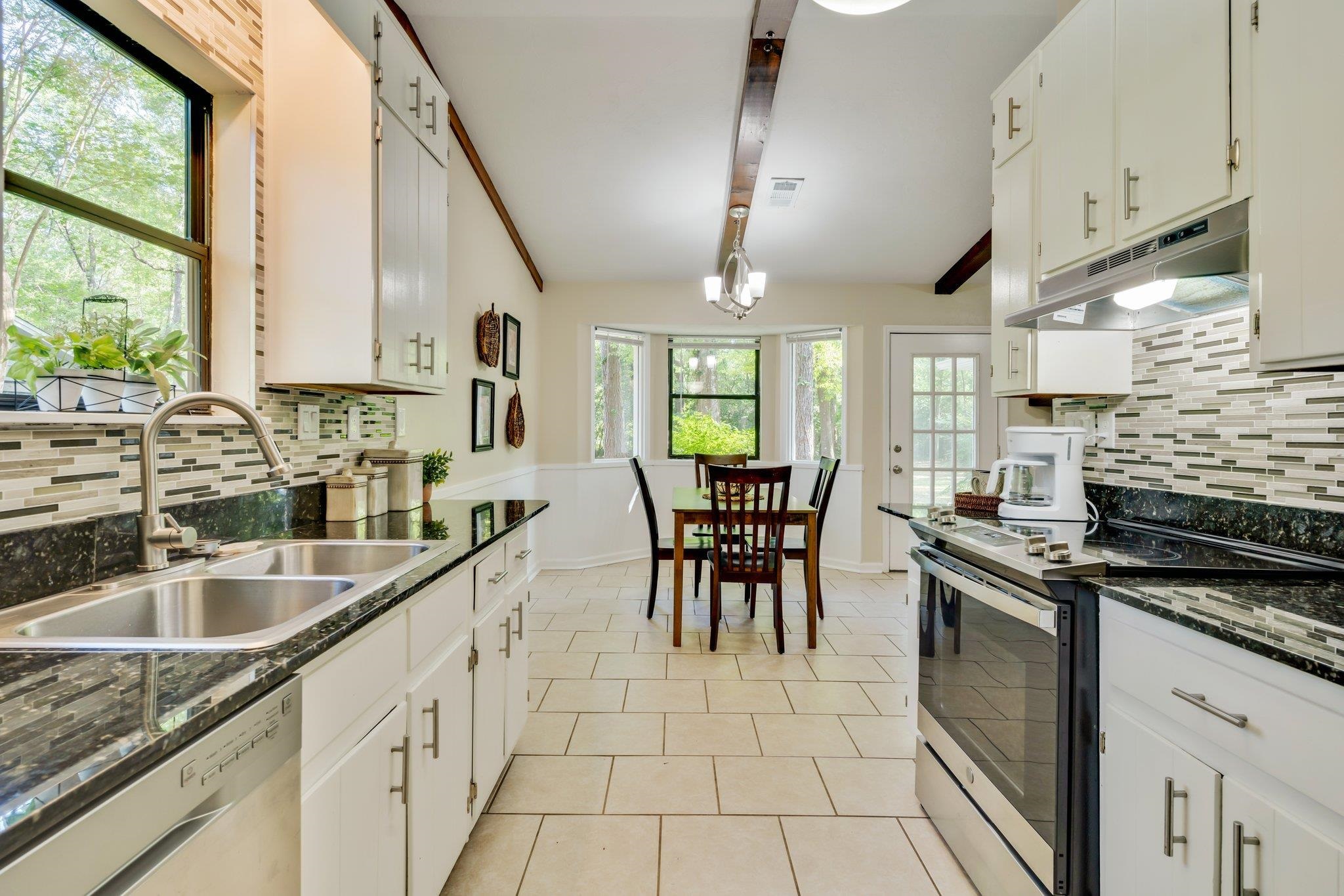 2377 Tallahassee Drive