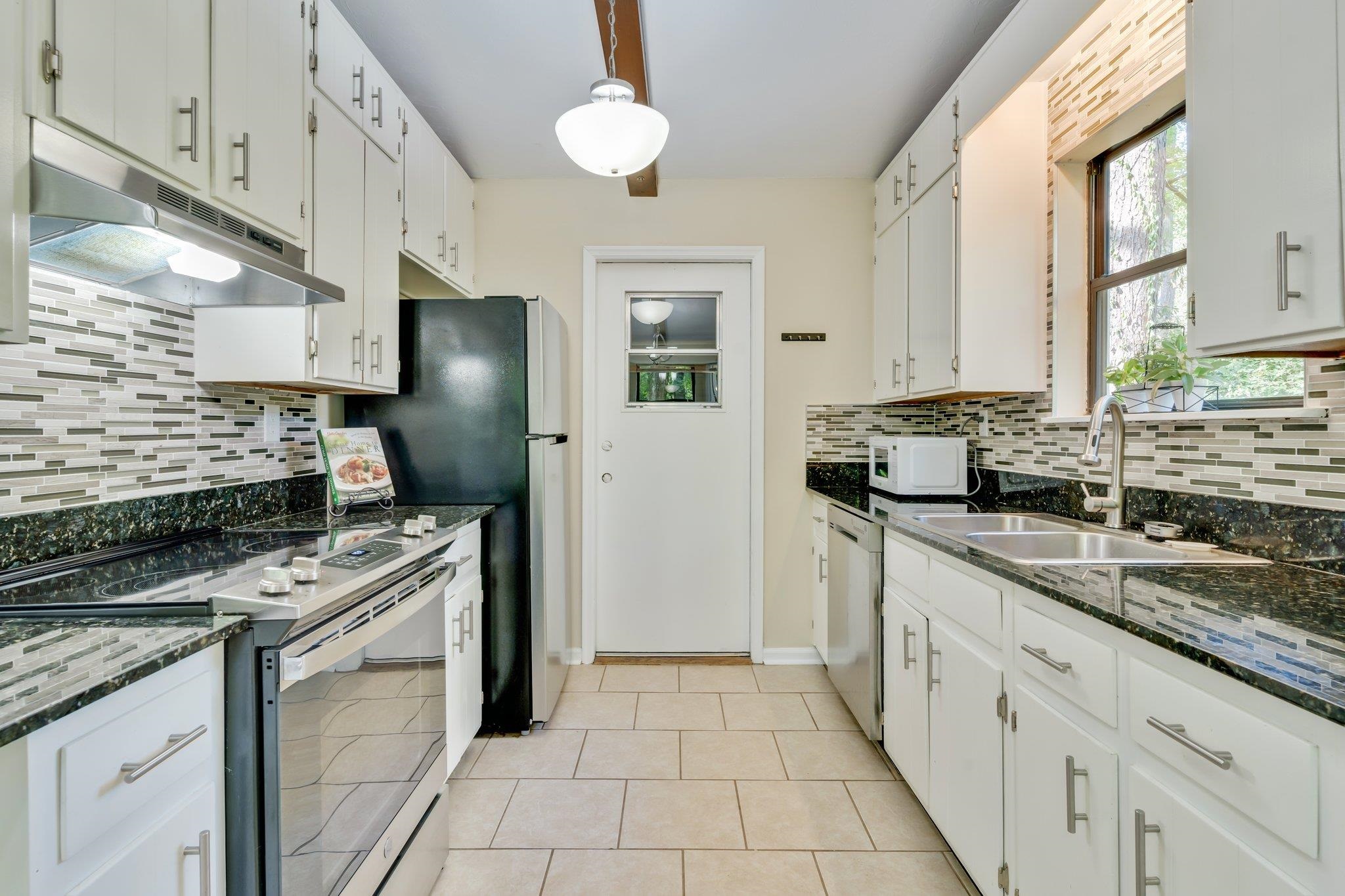 2377 Tallahassee Drive