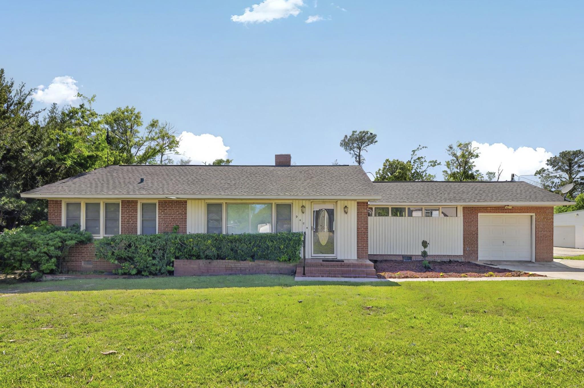 942 Morgan Avenue