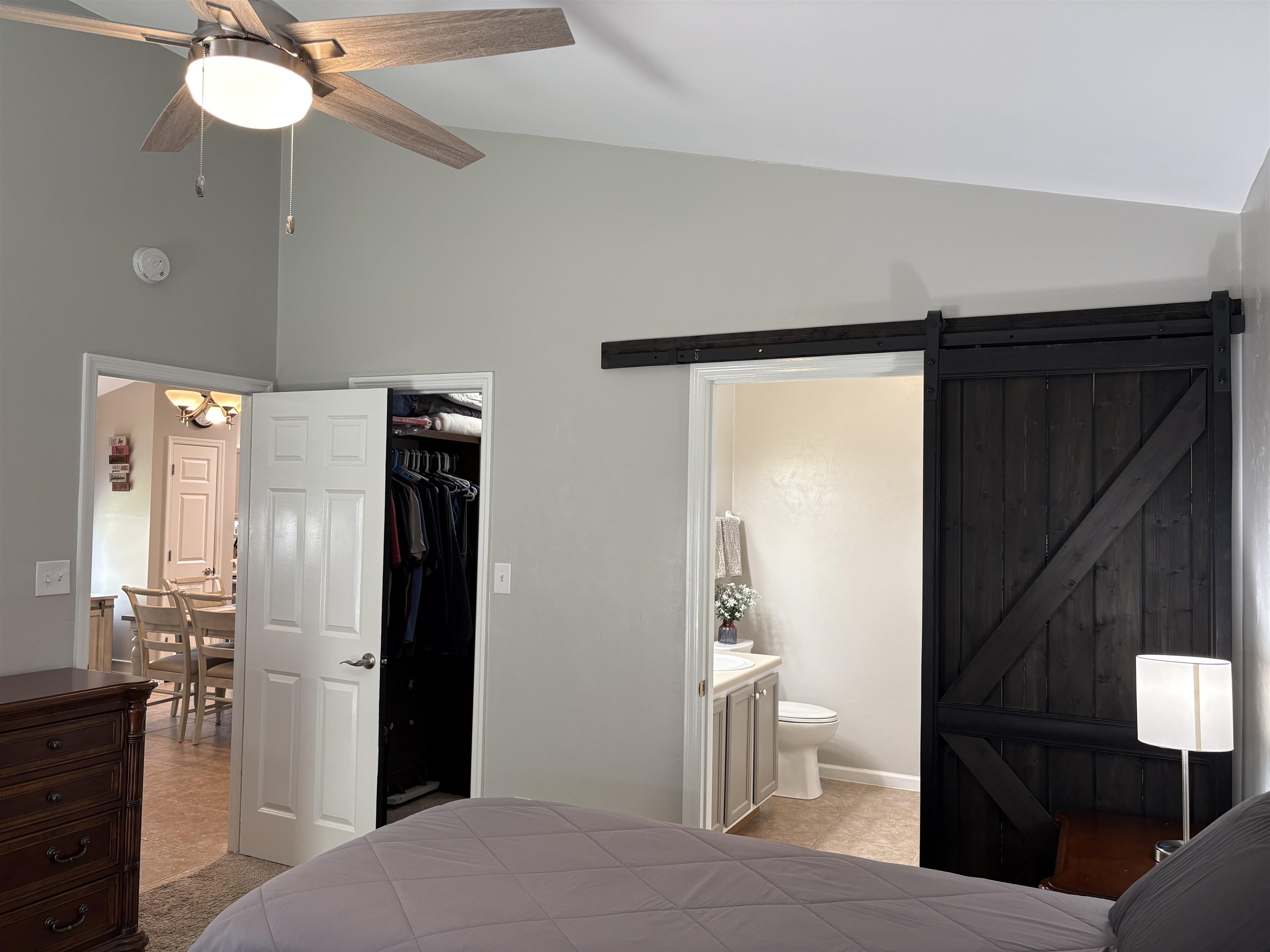 5559 Pleasant Pines Court