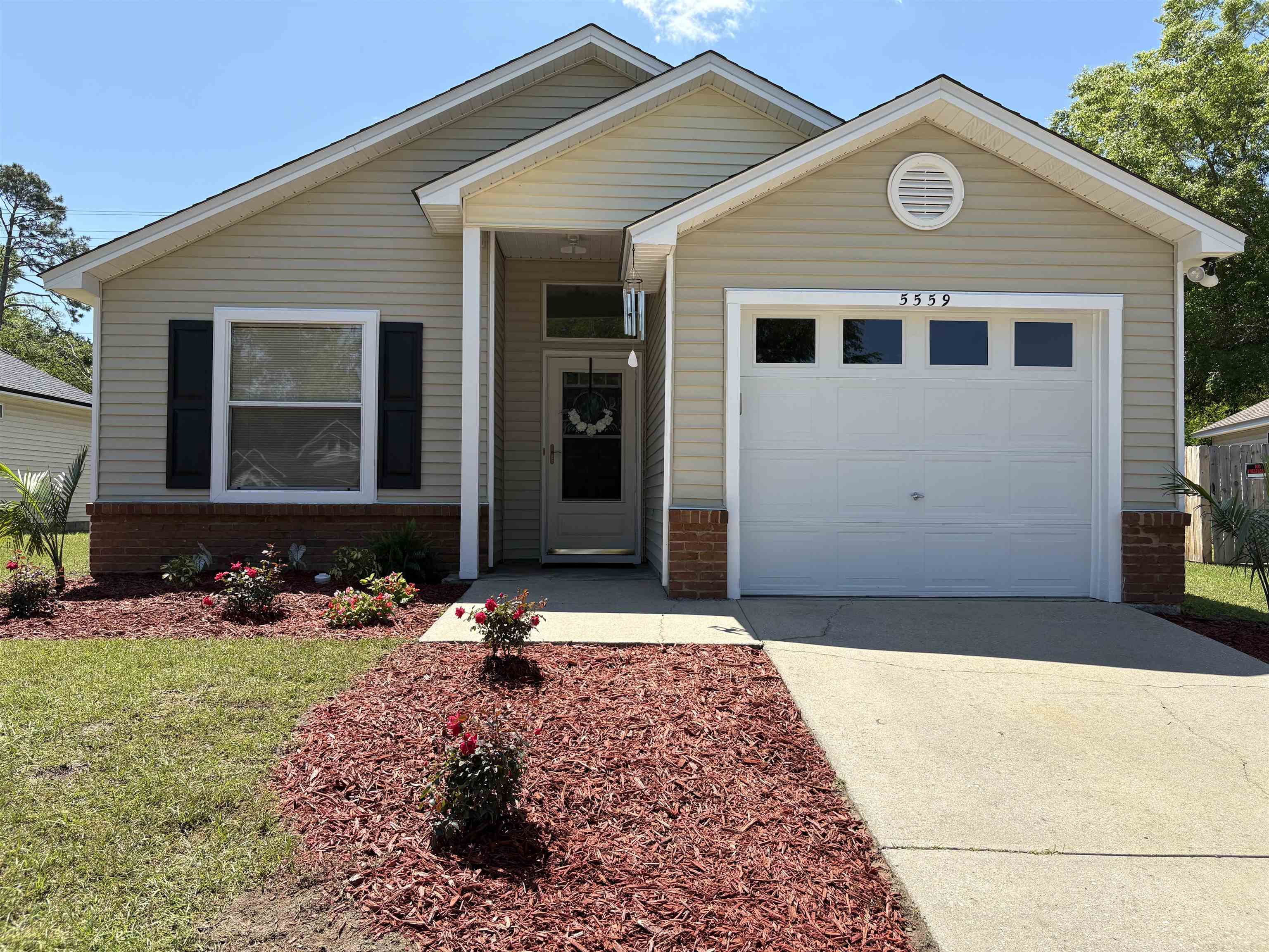 5559 Pleasant Pines Court