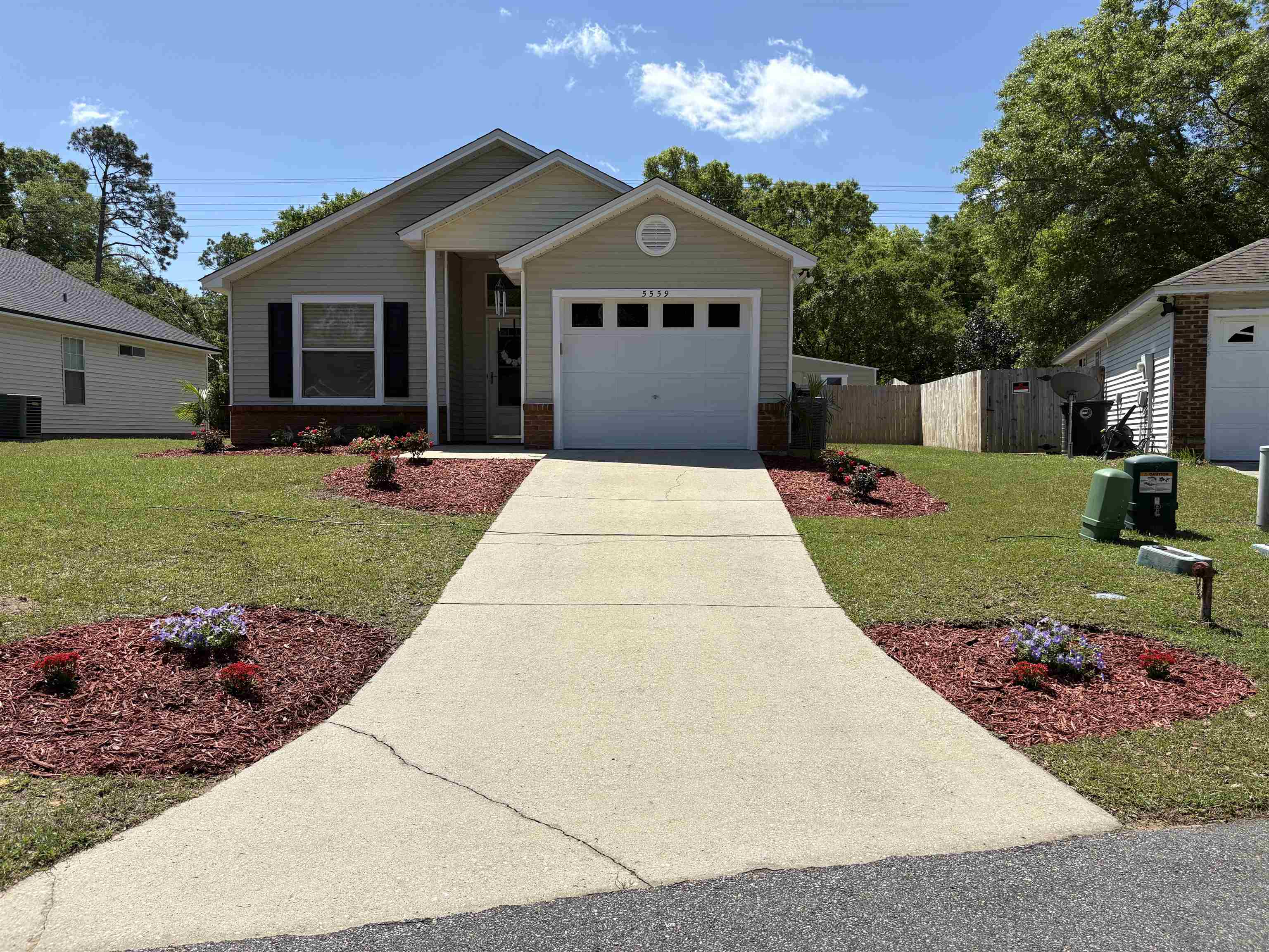 5559 Pleasant Pines Court