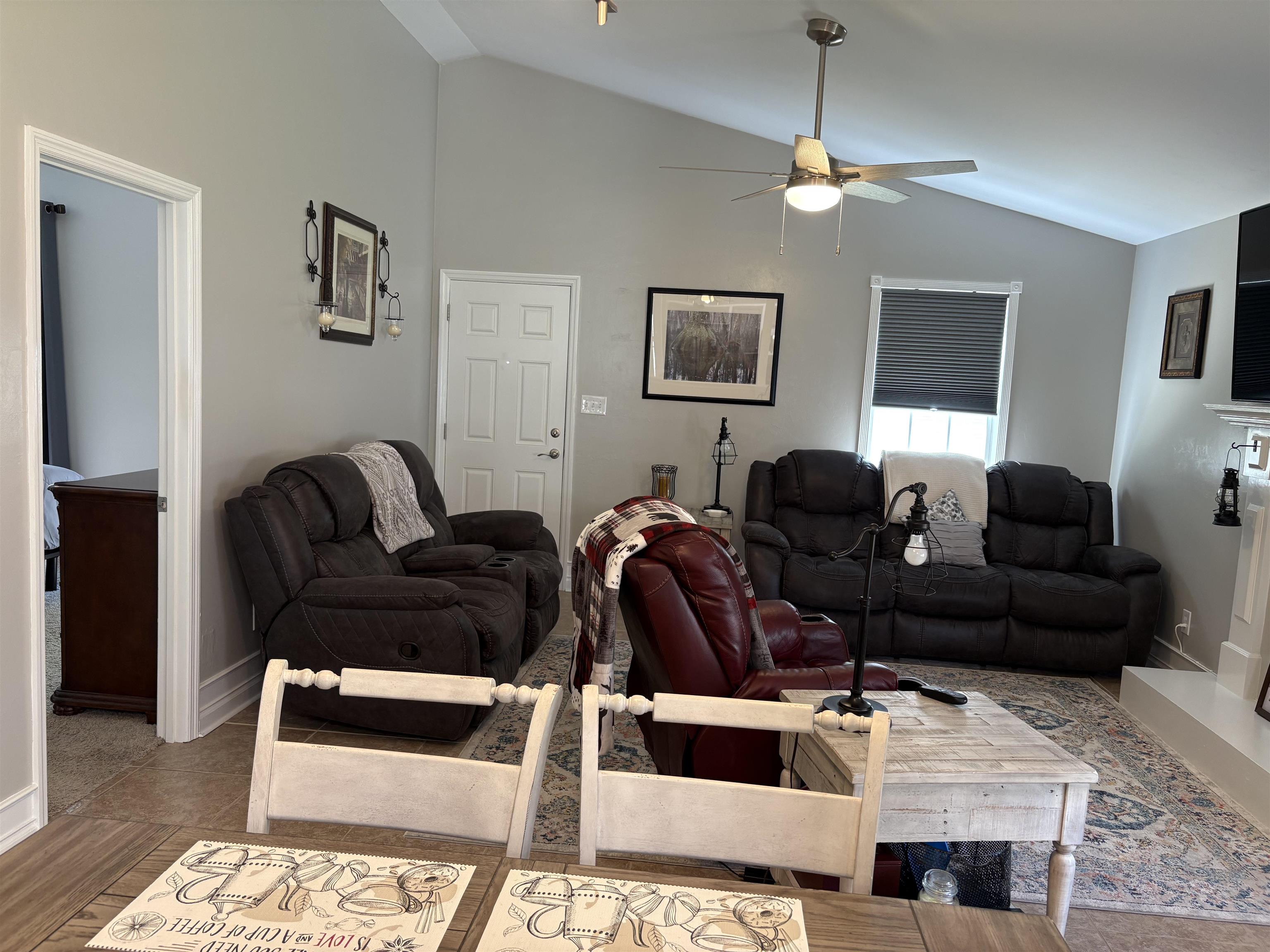 5559 Pleasant Pines Court