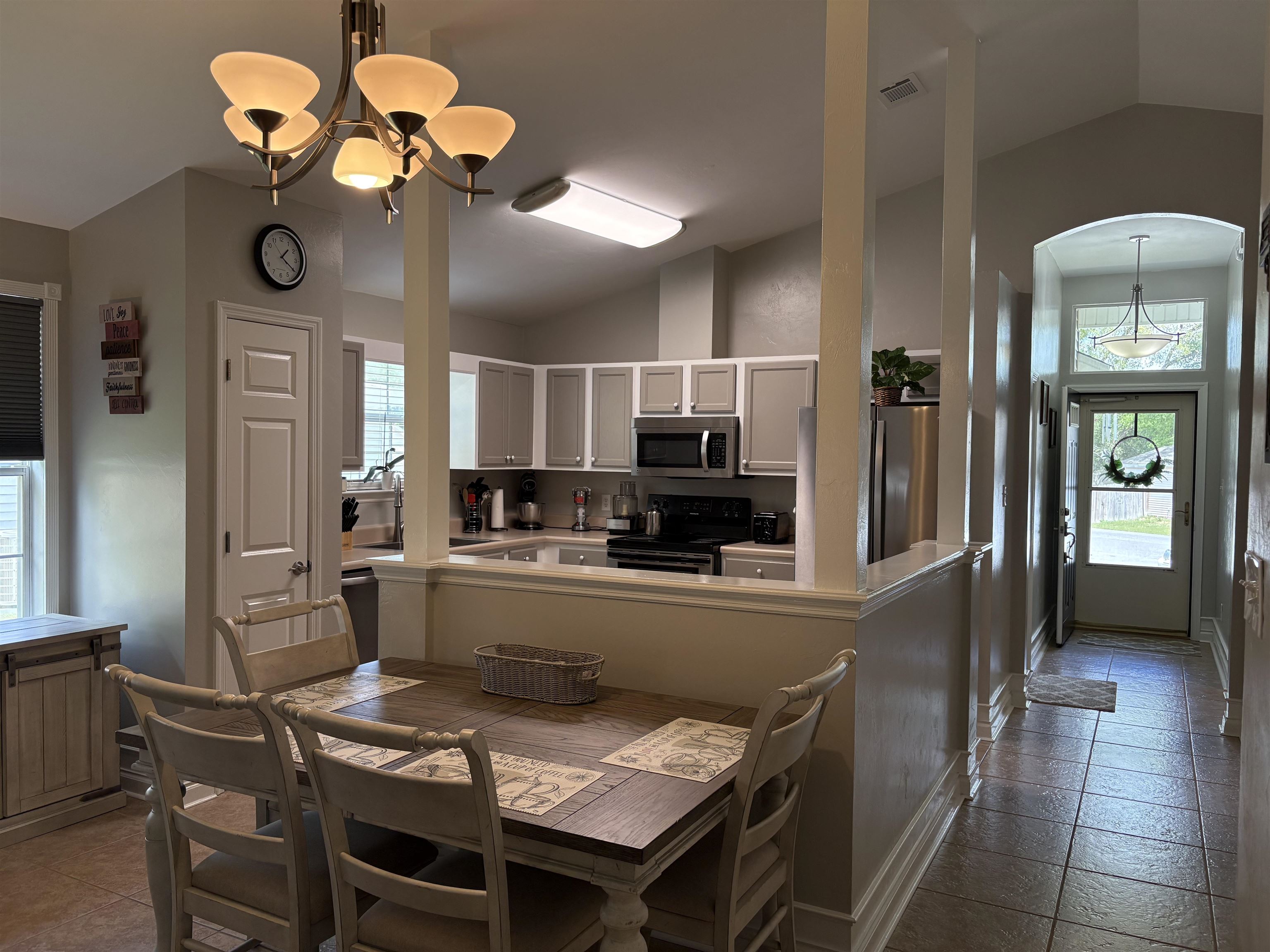 5559 Pleasant Pines Court