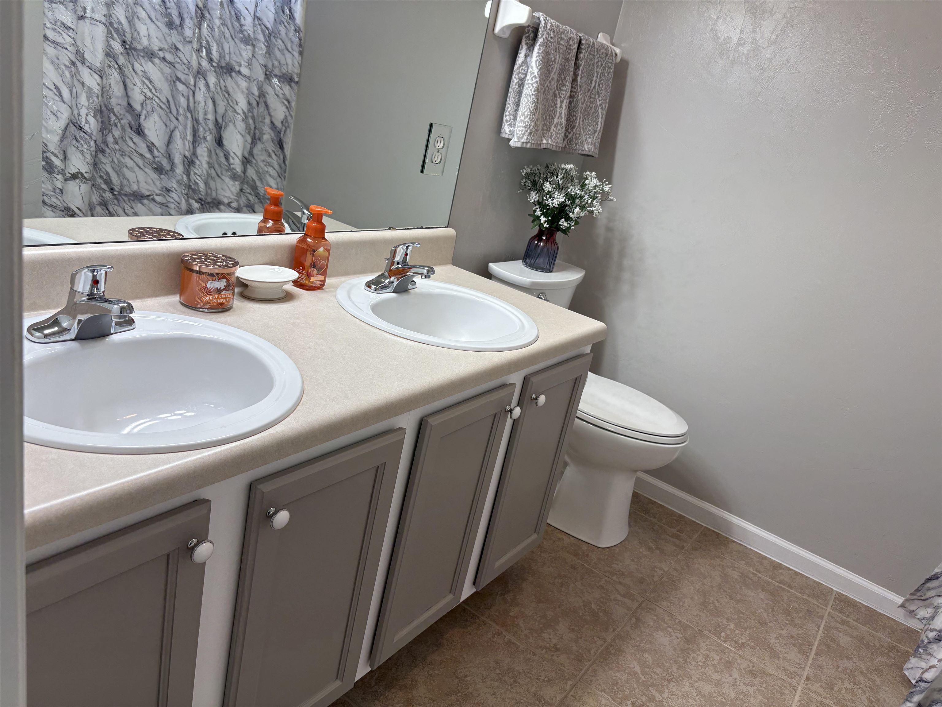 5559 Pleasant Pines Court