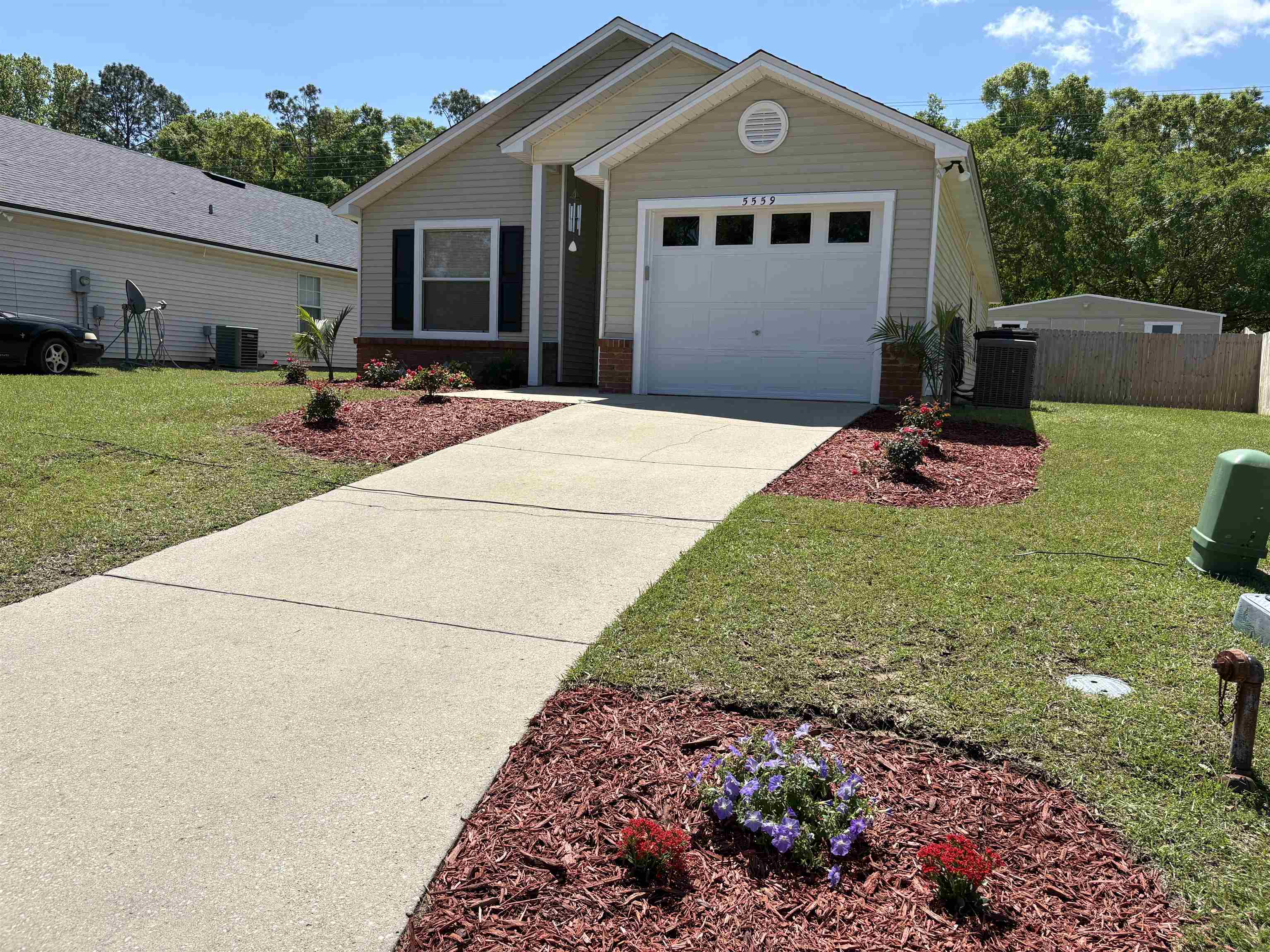 5559 Pleasant Pines Court