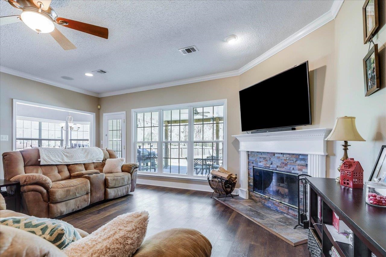 10499 Casanova Drive
