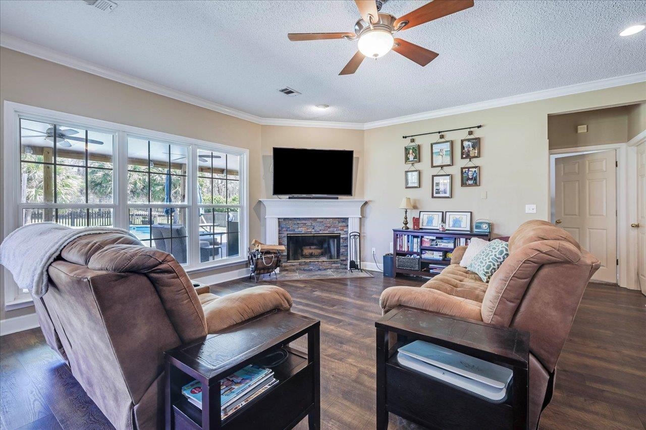 10499 Casanova Drive
