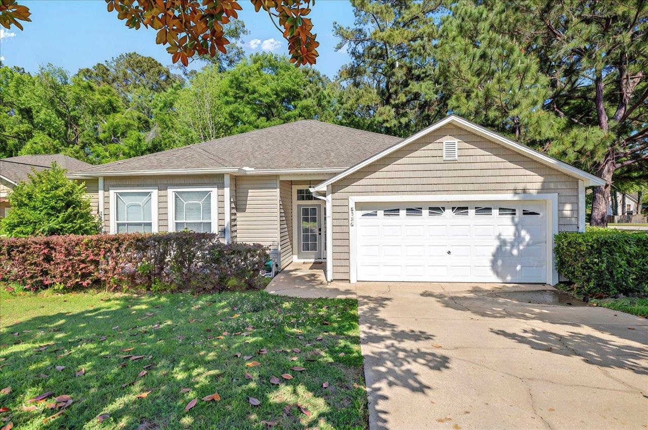 8526 Charrington Forest