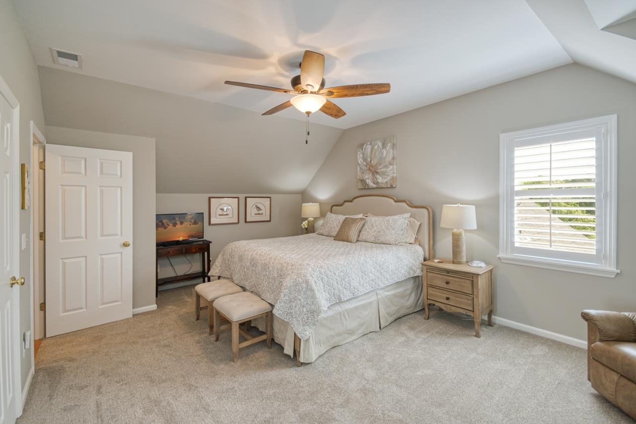 12718 Laurel Hill Drive