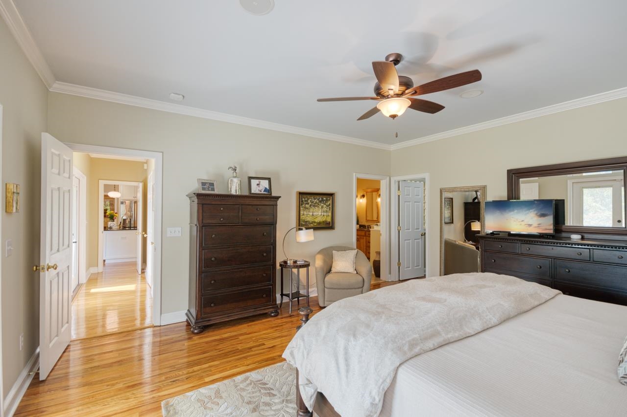 12718 Laurel Hill Drive