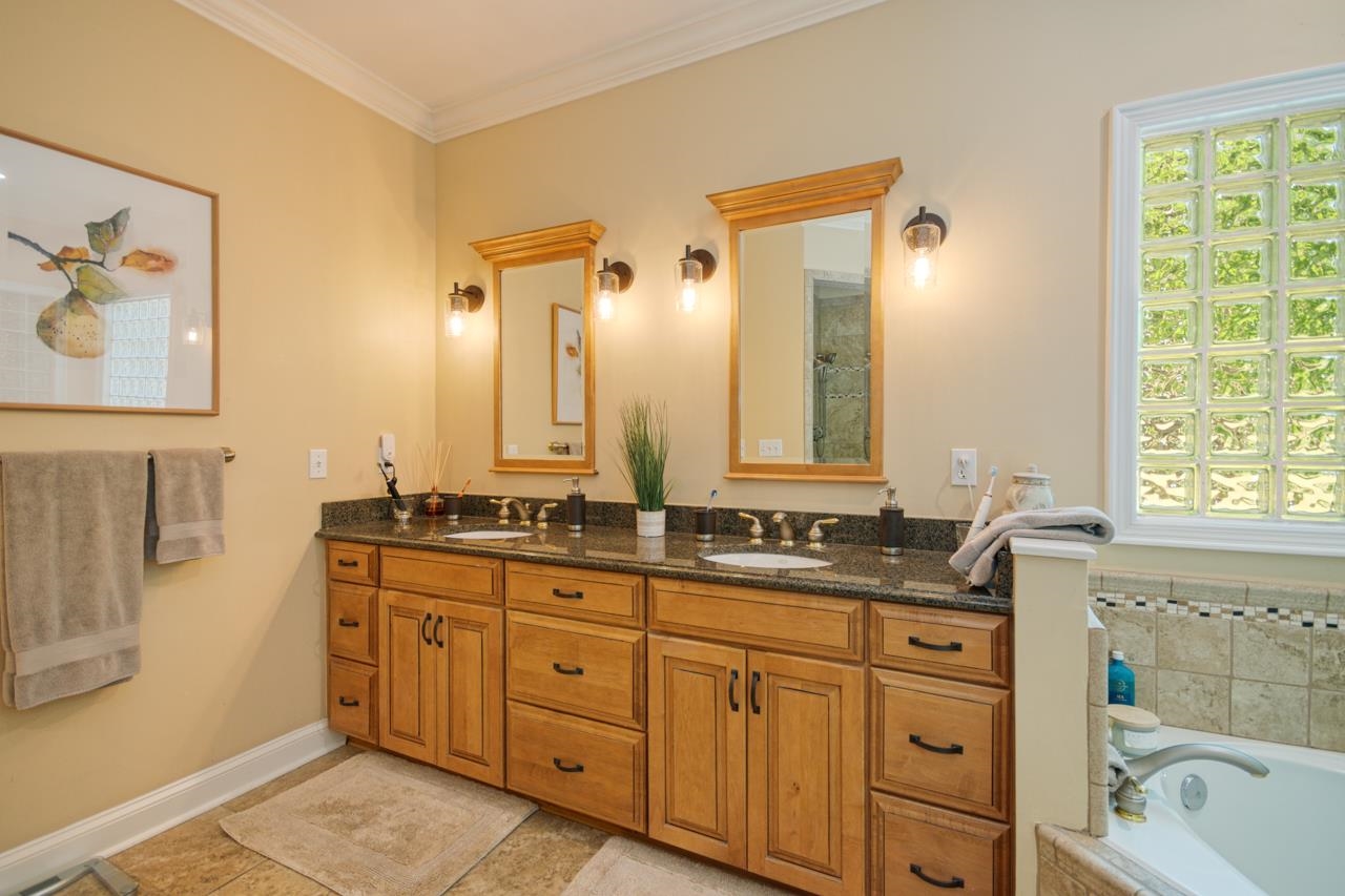 12718 Laurel Hill Drive