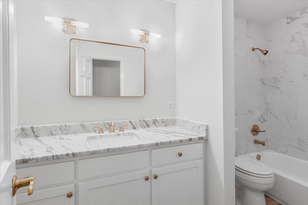 2316 Monaco Dr