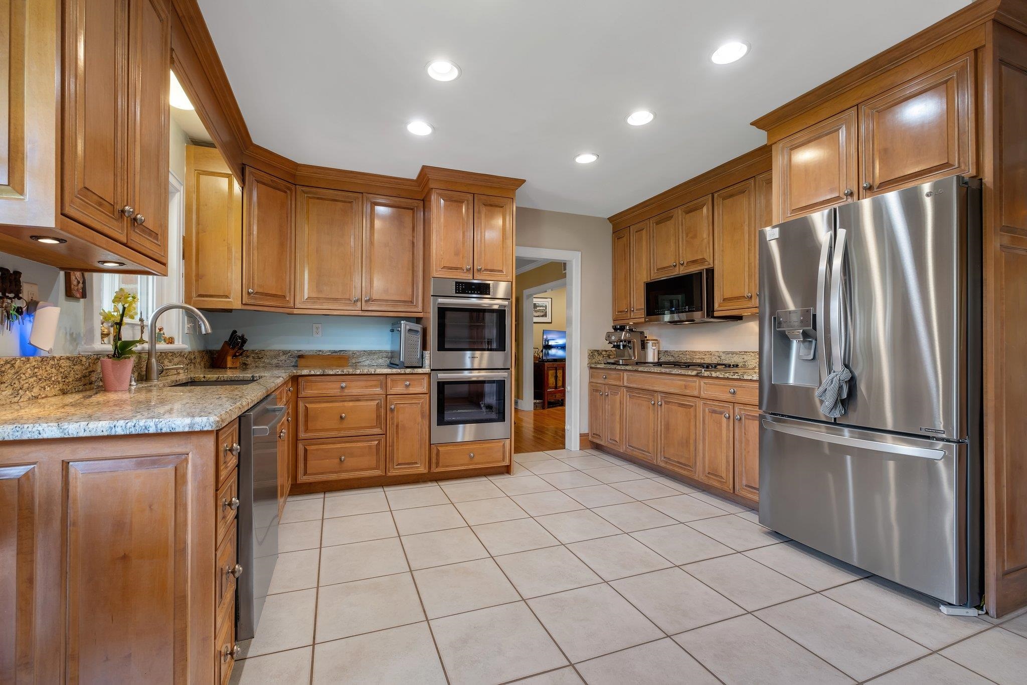 2109 E Randolph Circle