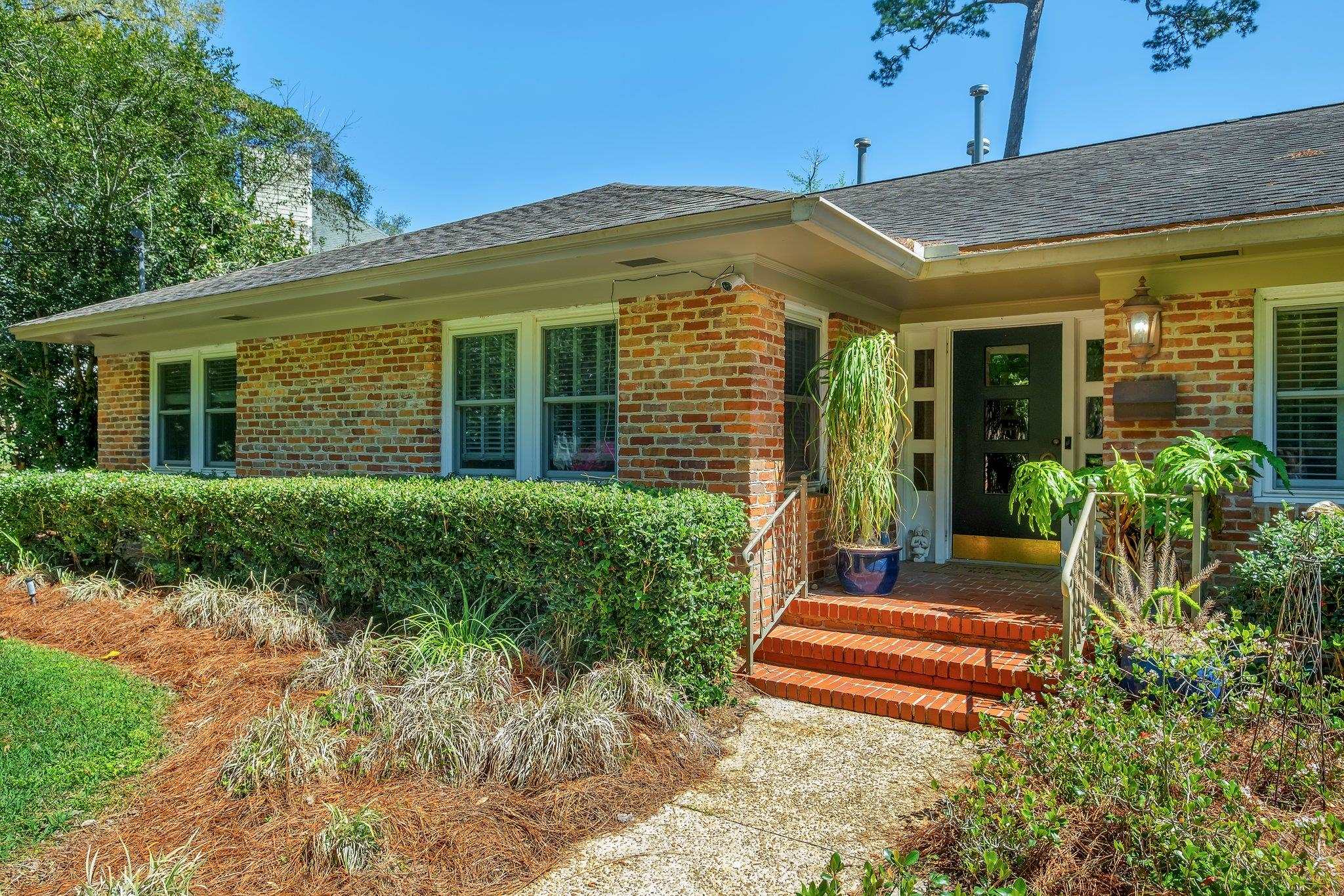 2109 E Randolph Circle