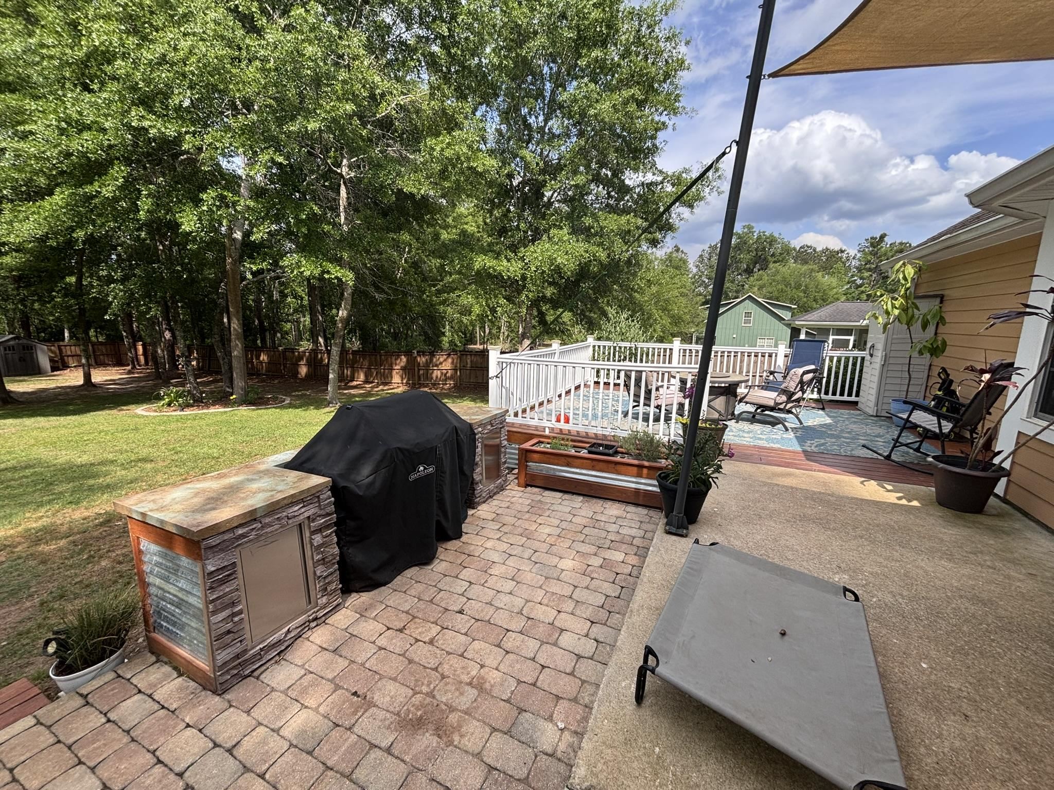 1121 Archangel Way