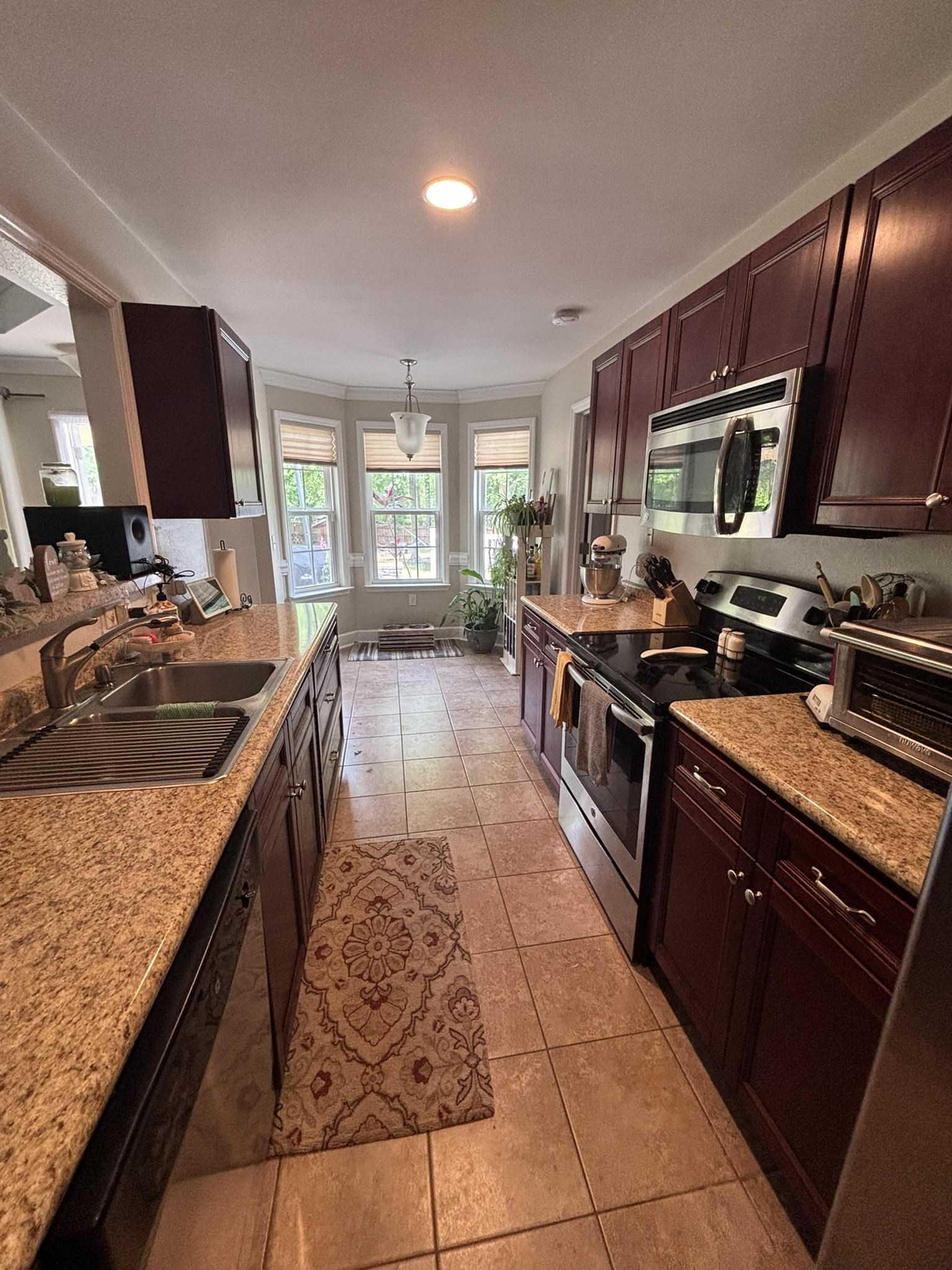 1121 Archangel Way