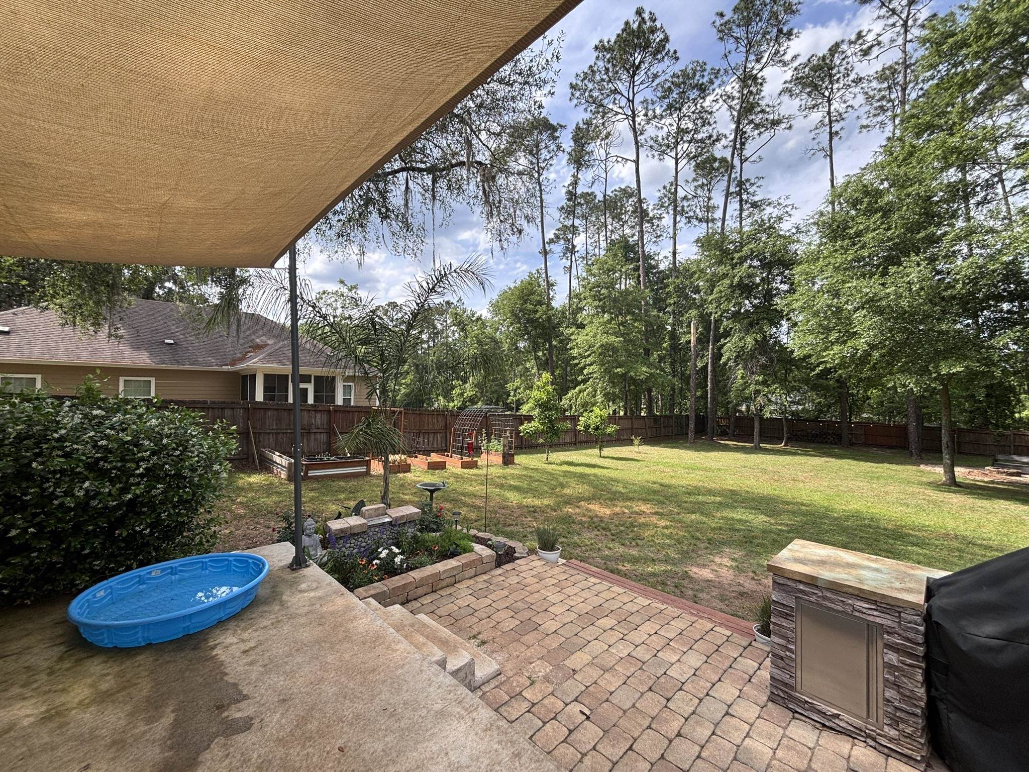 1121 Archangel Way