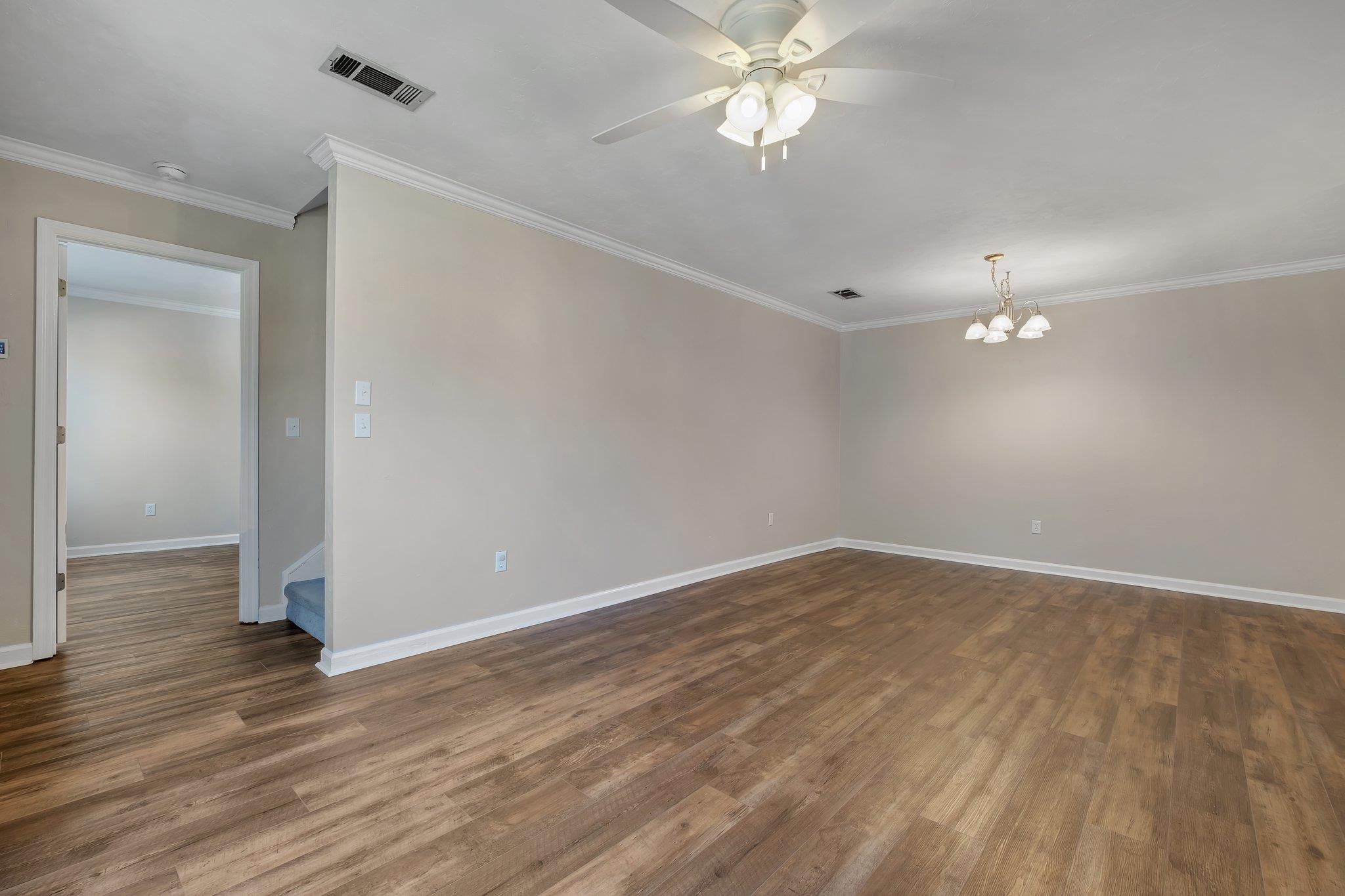550 Teal Lane