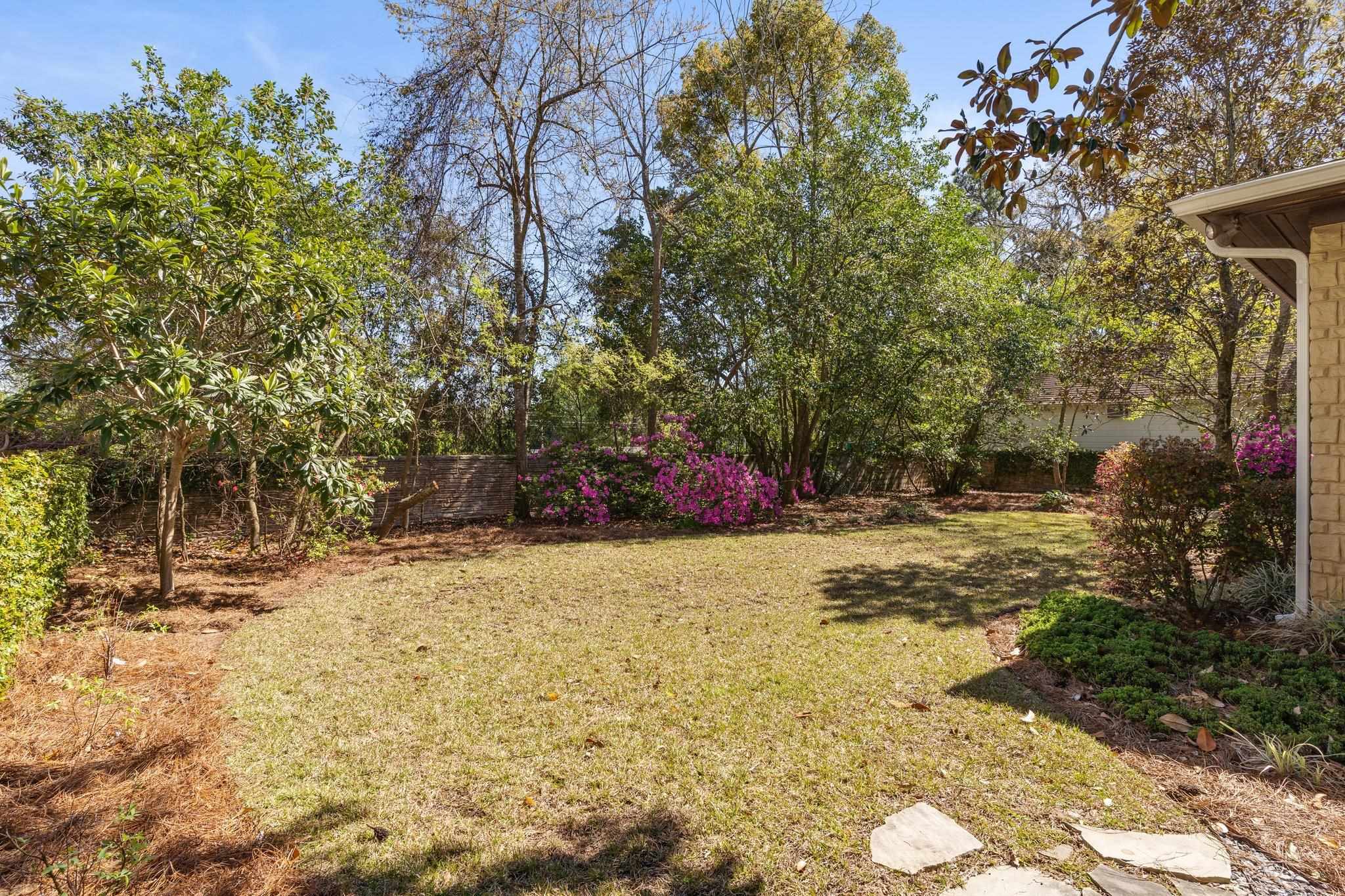 1563 Fernando Drive