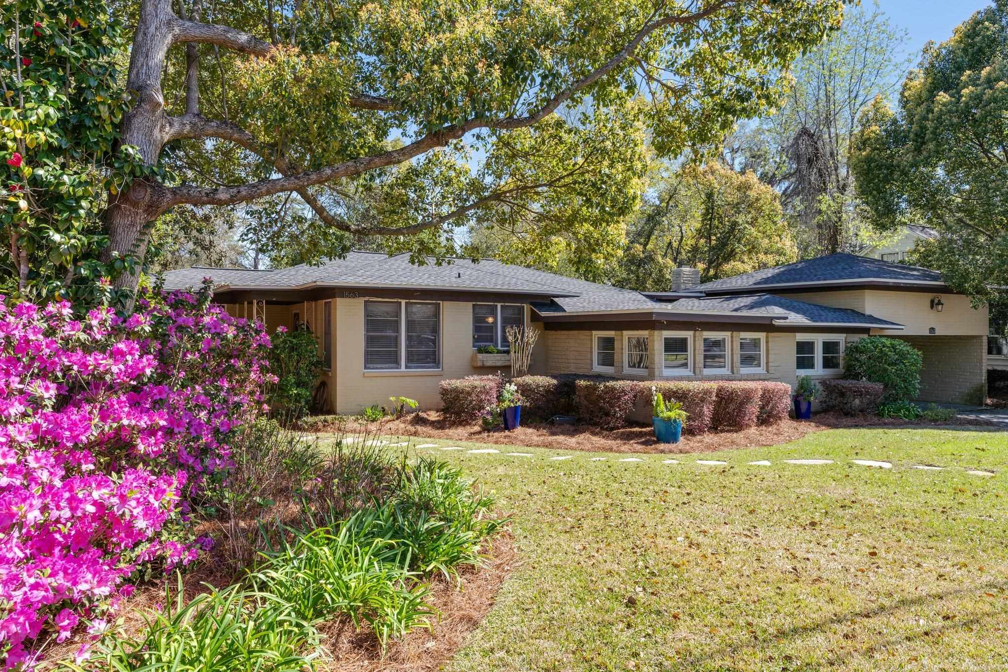 1563 Fernando Drive