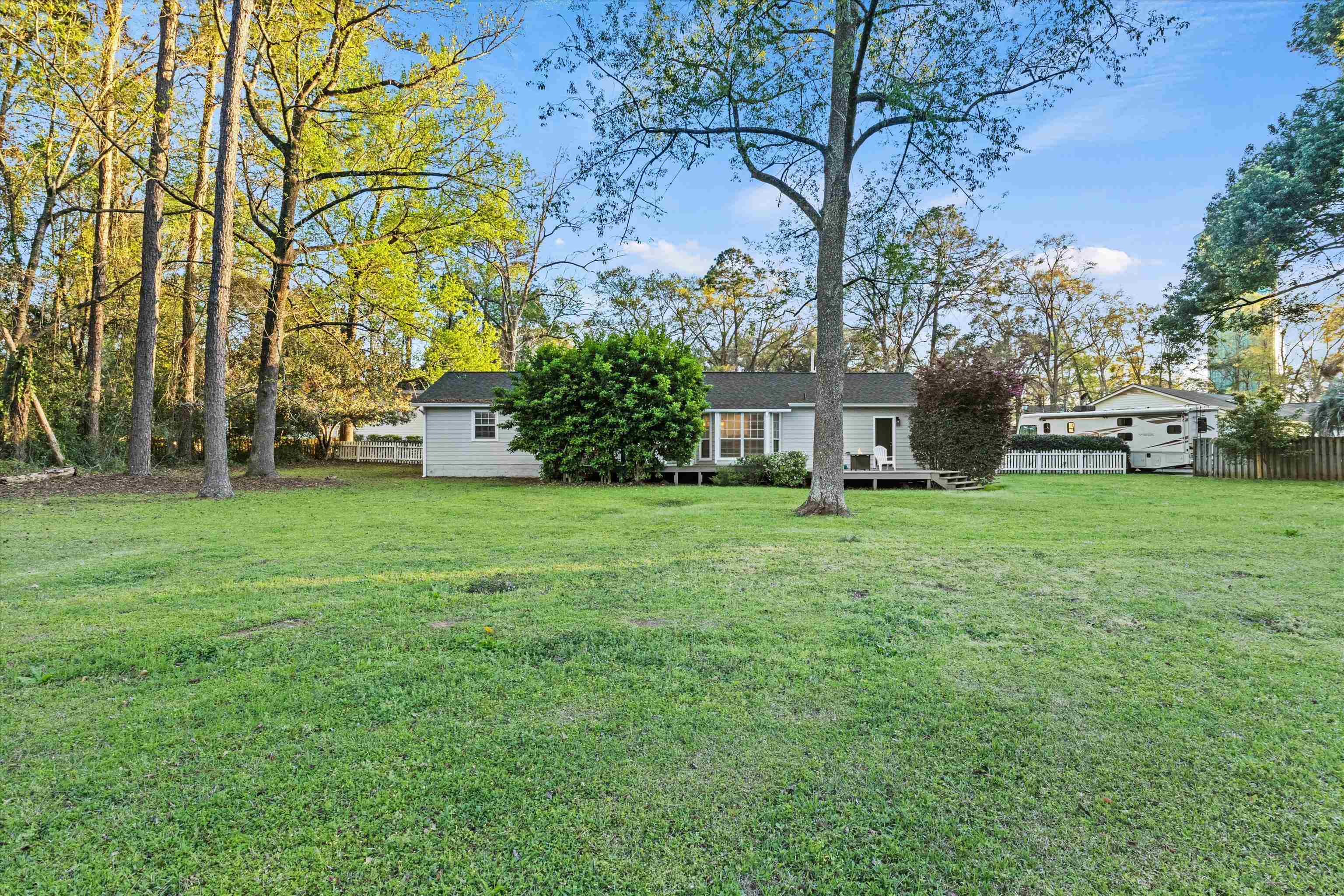 2912 Gallahadion Court