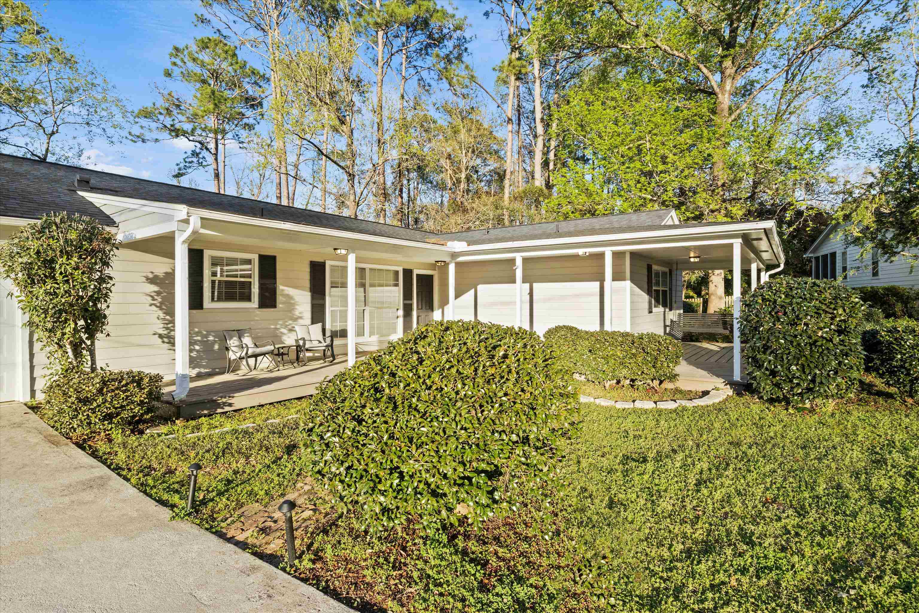 2912 Gallahadion Court