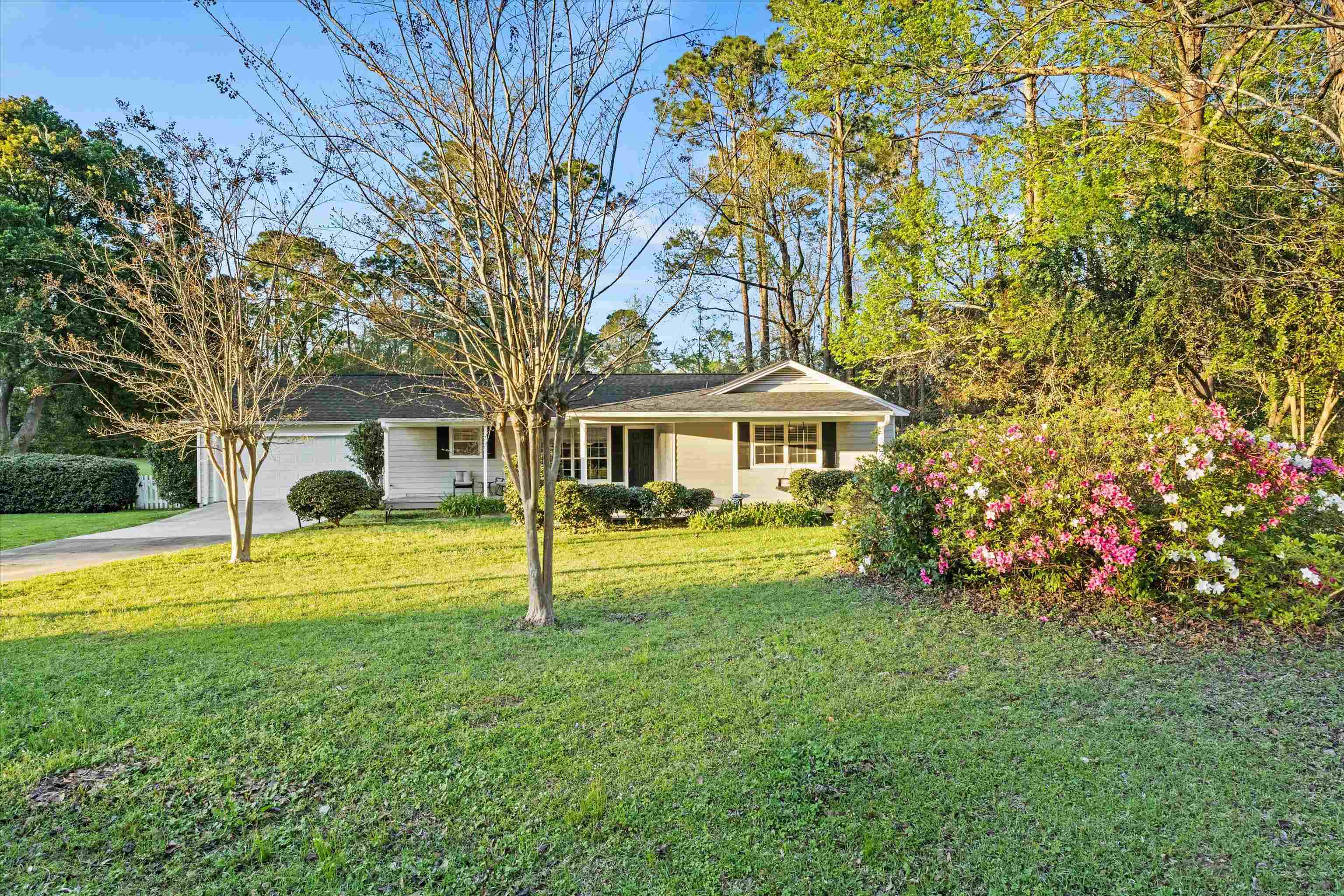 2912 Gallahadion Court