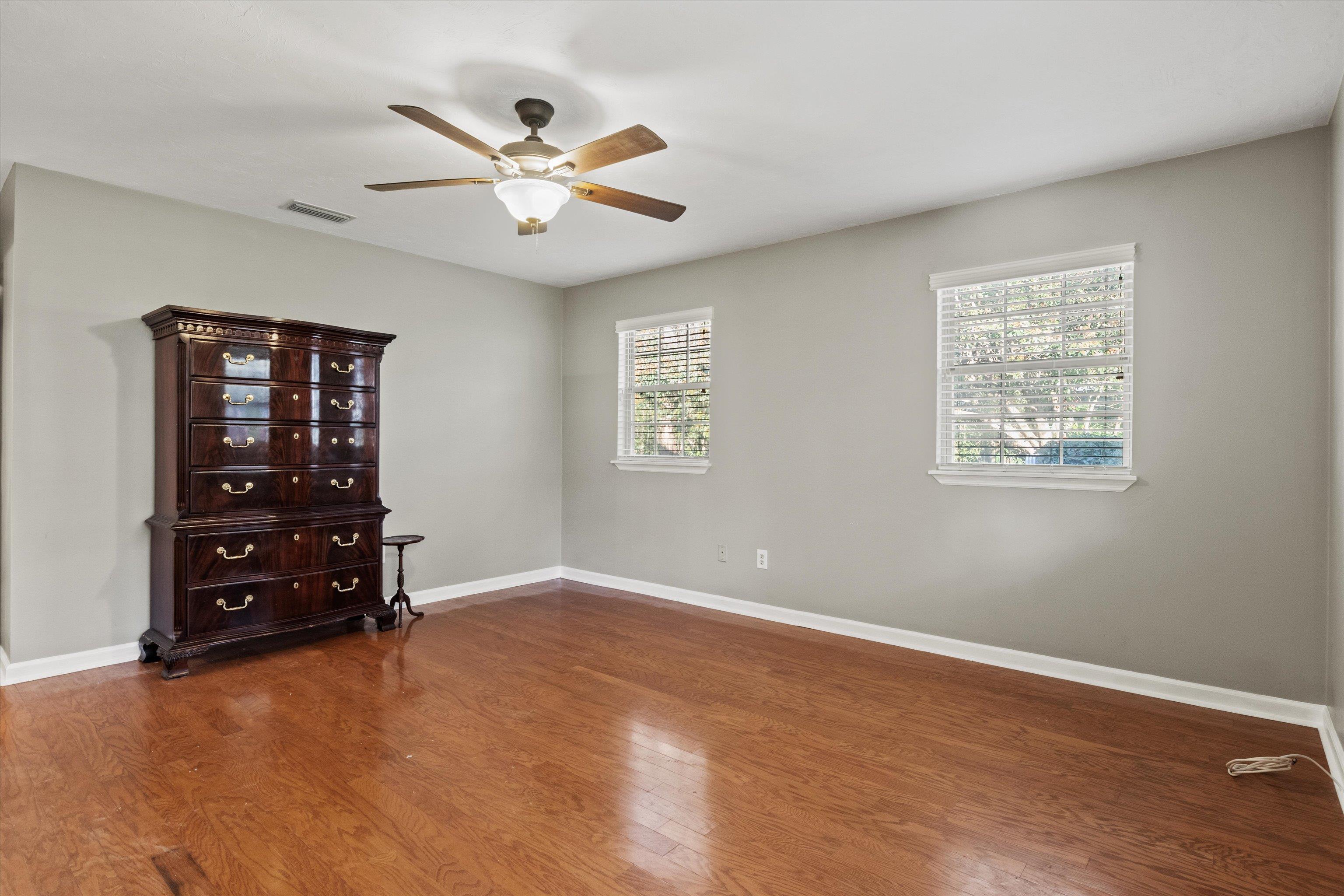 2912 Gallahadion Court