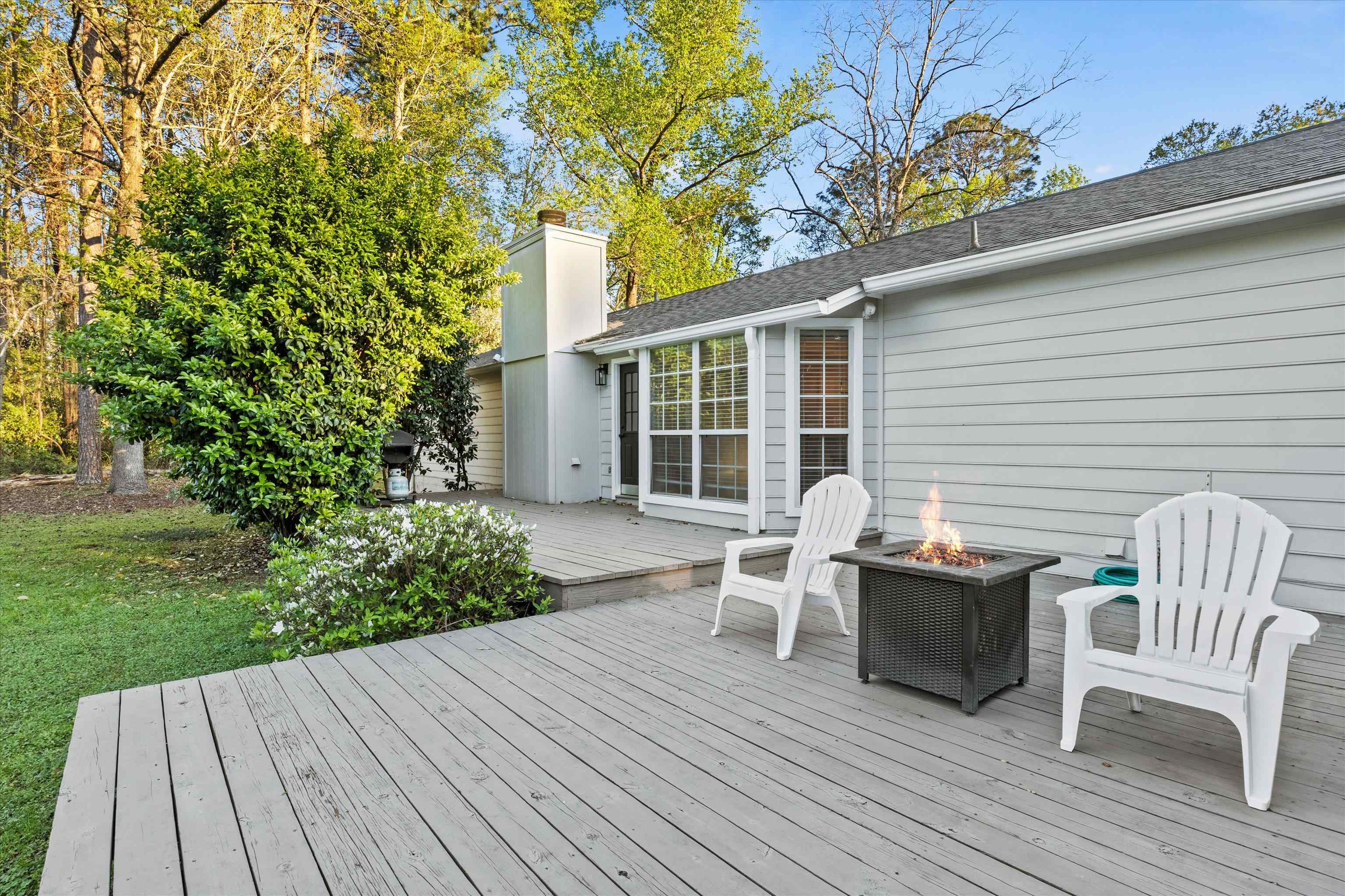 2912 Gallahadion Court