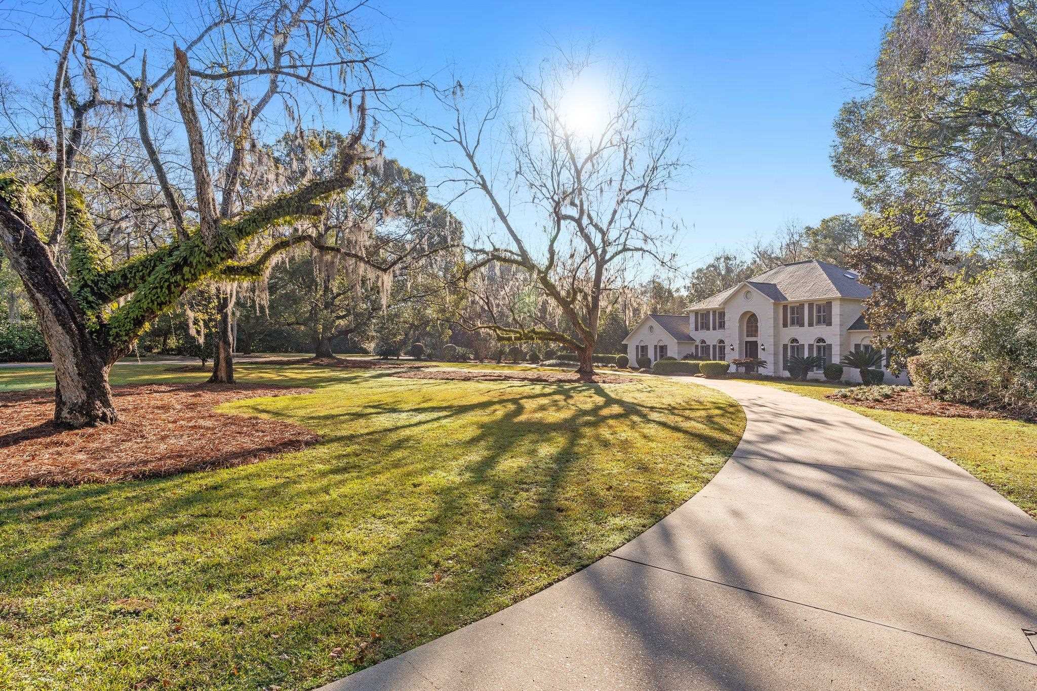 197 W Rosehill Drive