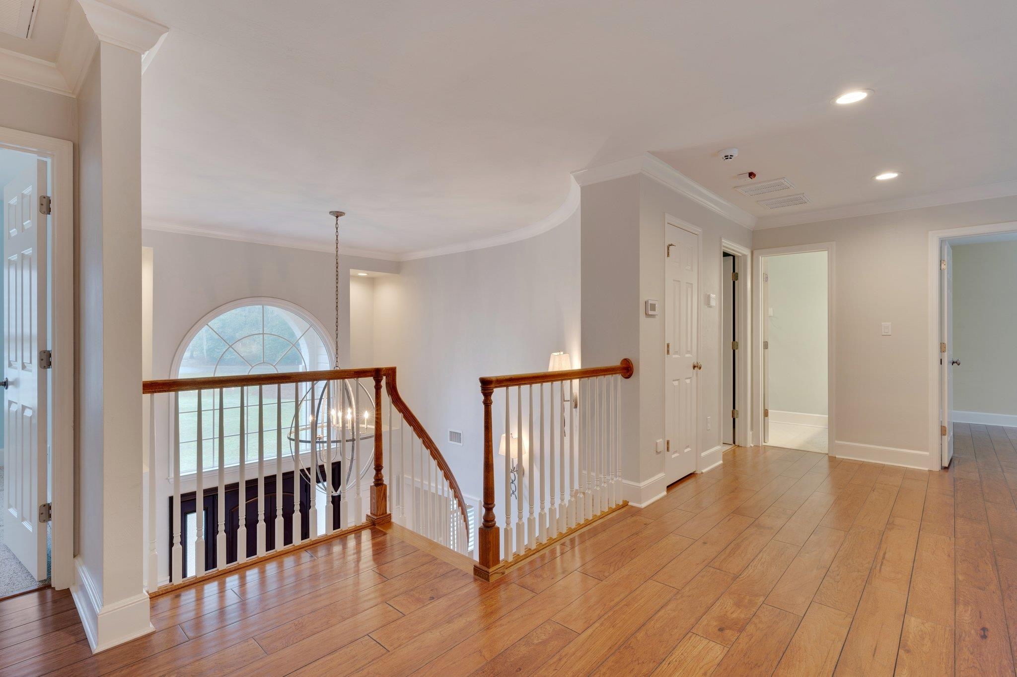 197 W Rosehill Drive