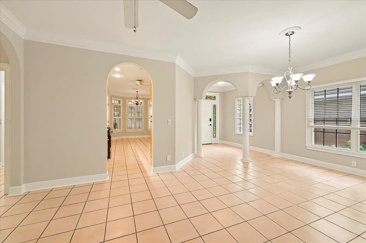 370 ROB ROY Trail