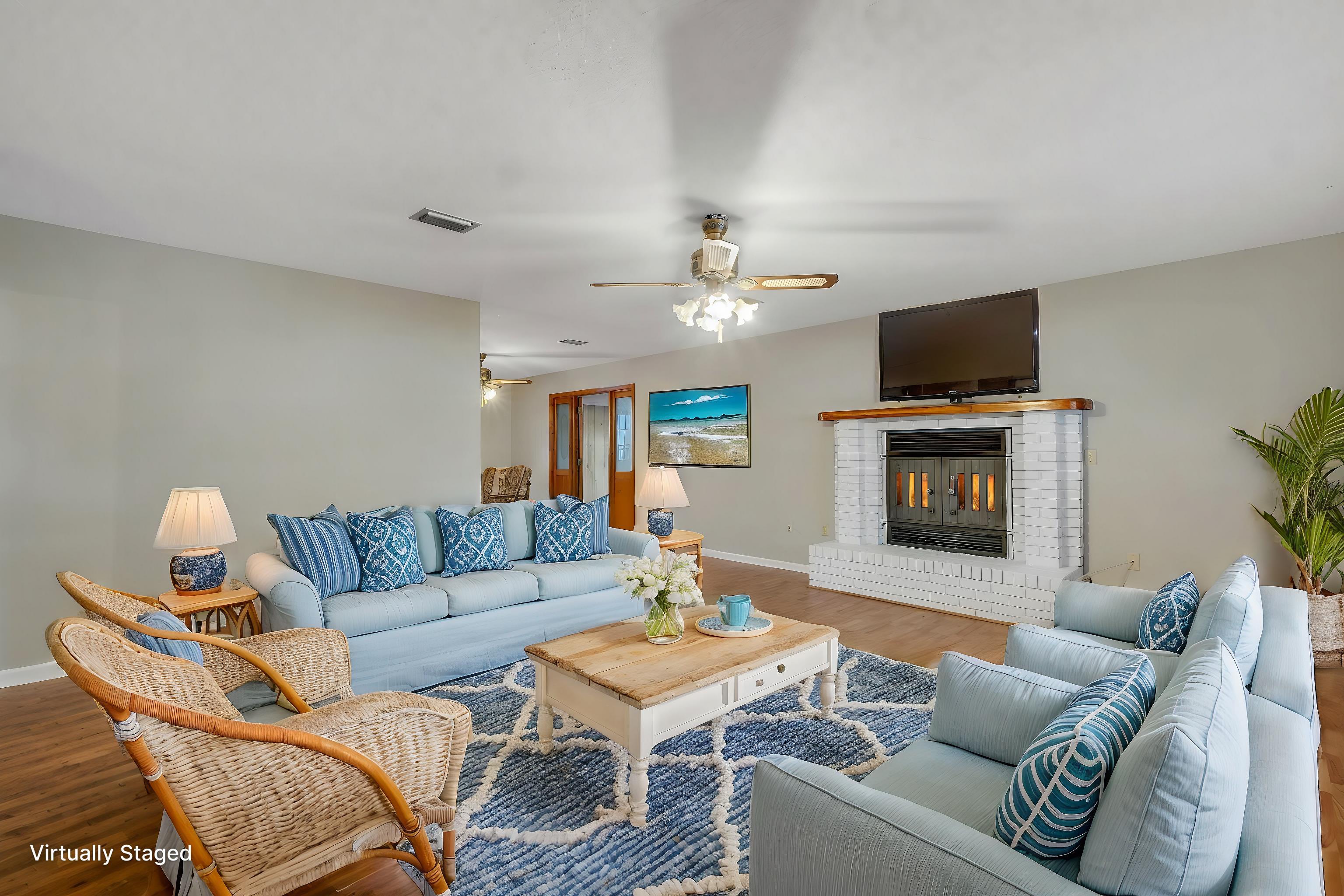 4578 LOUVINIA Drive