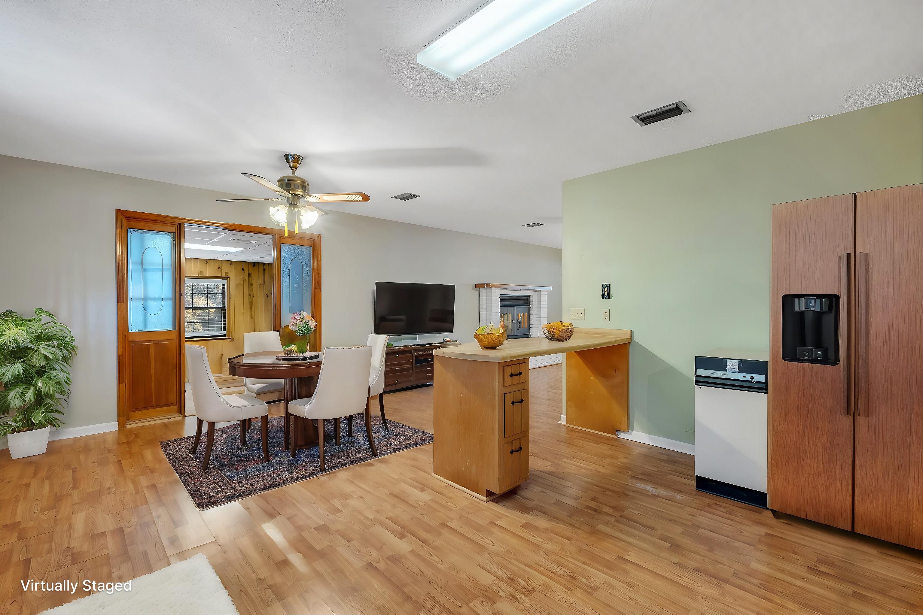 4578 LOUVINIA Drive
