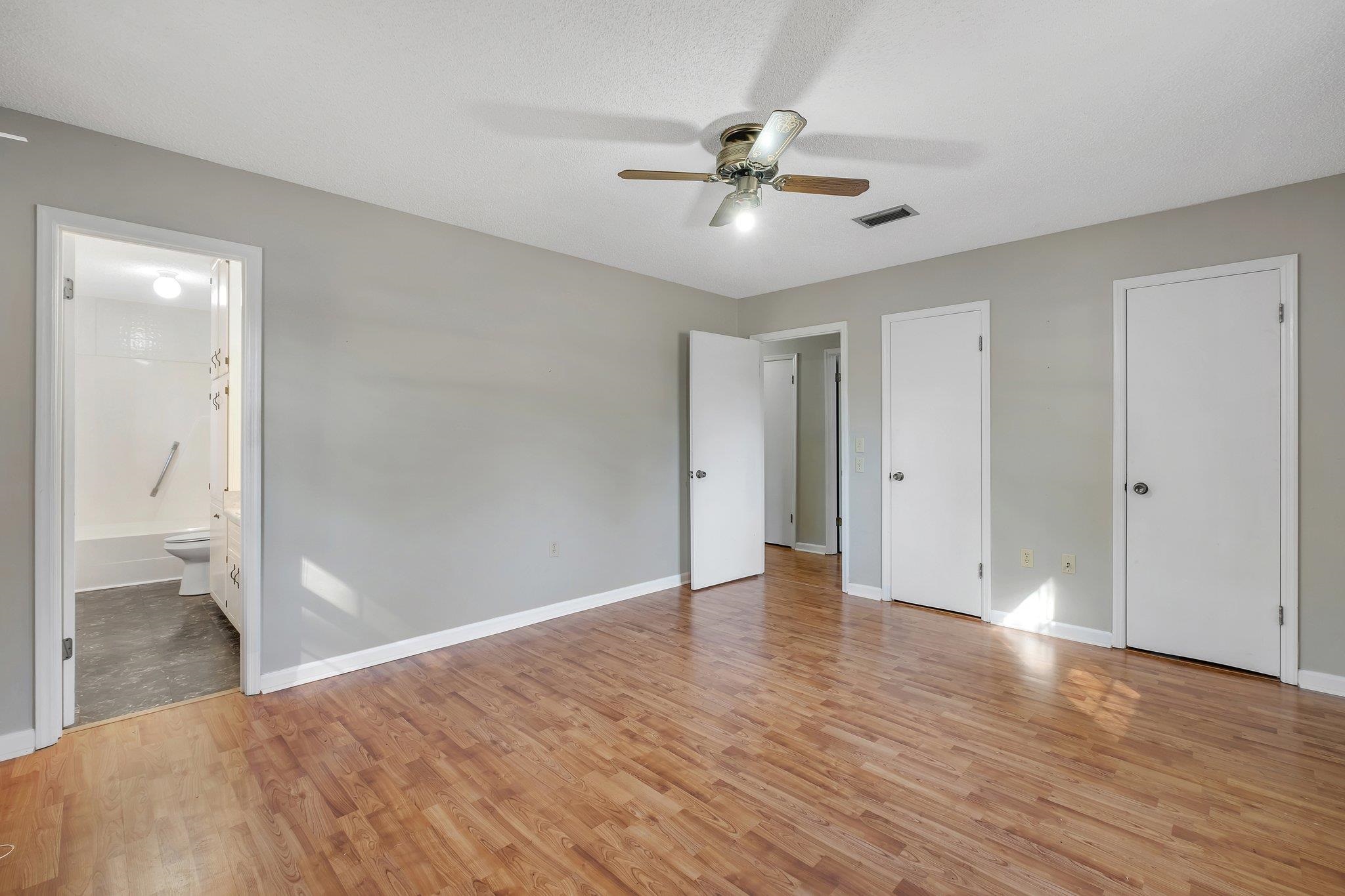 4578 LOUVINIA Drive