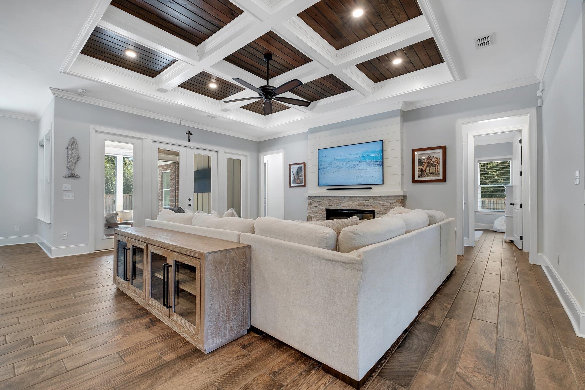 63 Daffodil Cove