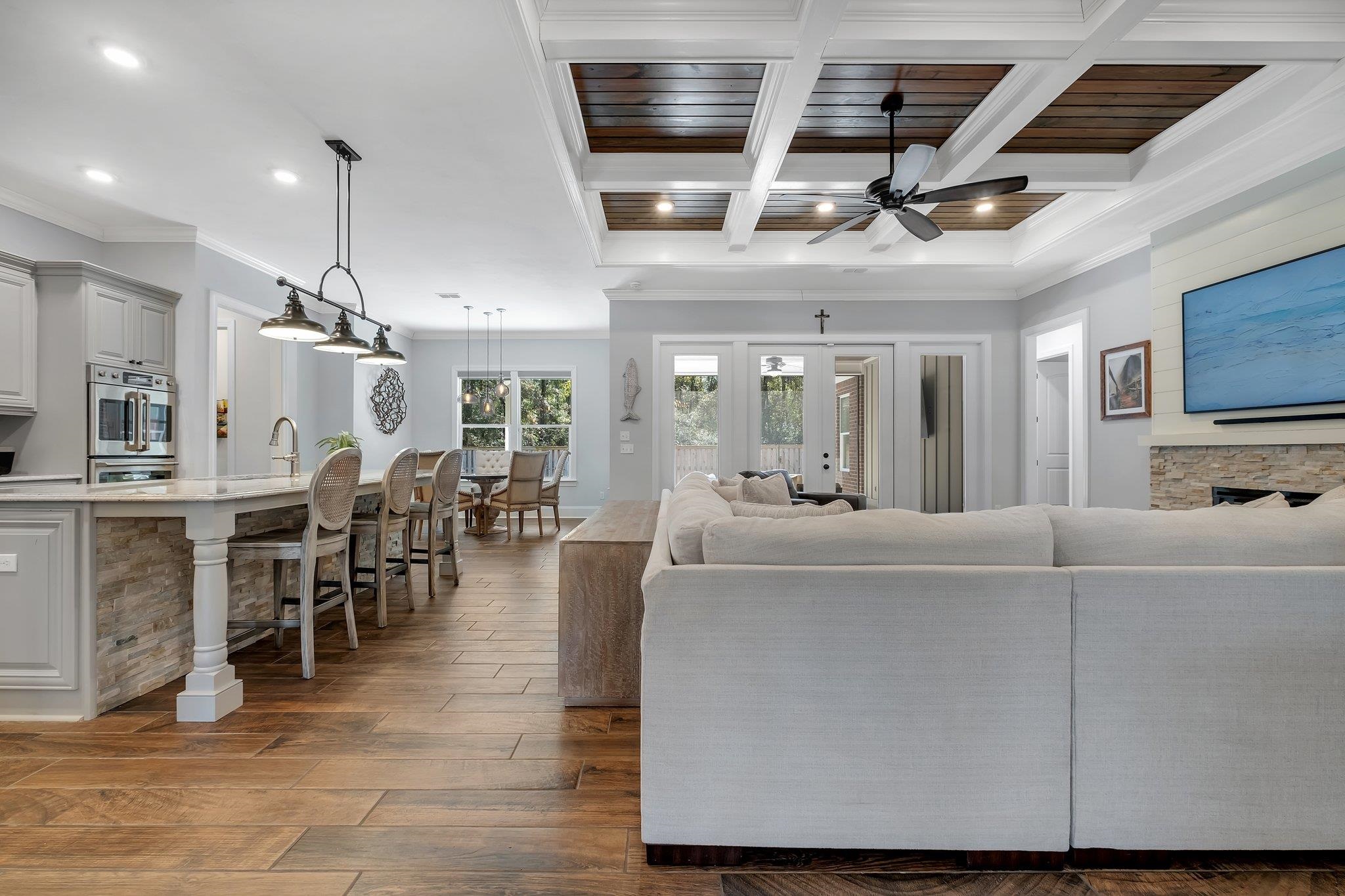 63 Daffodil Cove