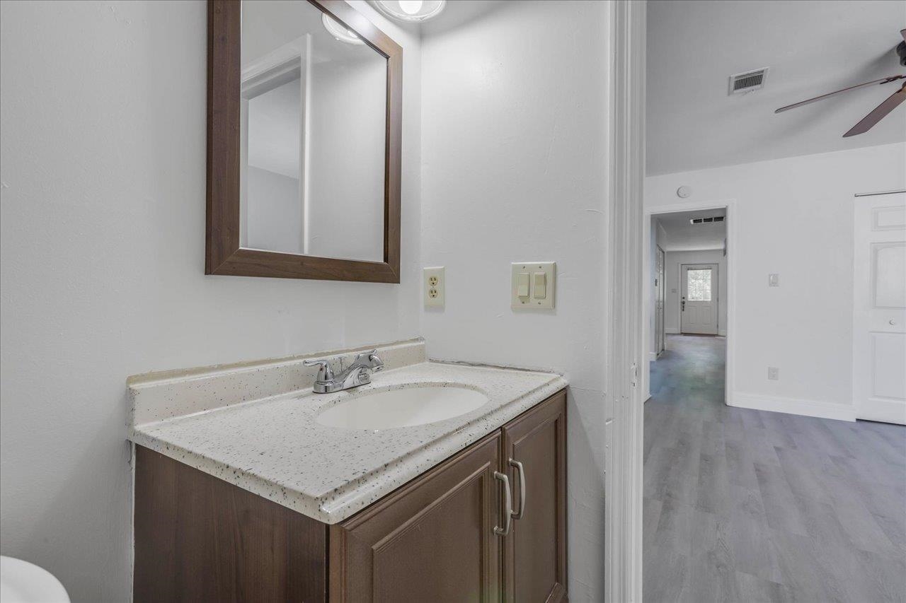 1317 Airport Drive Unit: F12