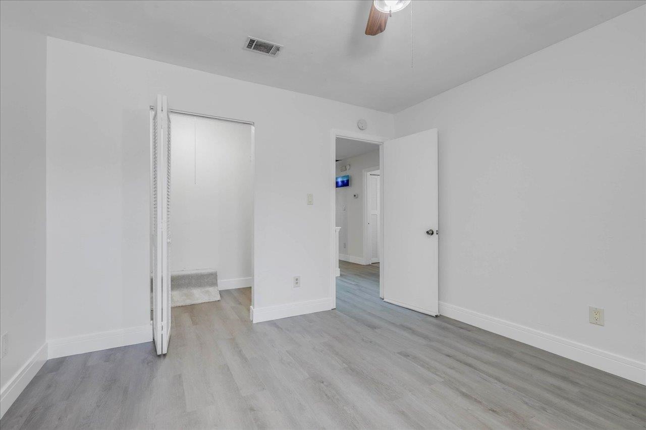 1317 Airport Drive Unit: F12