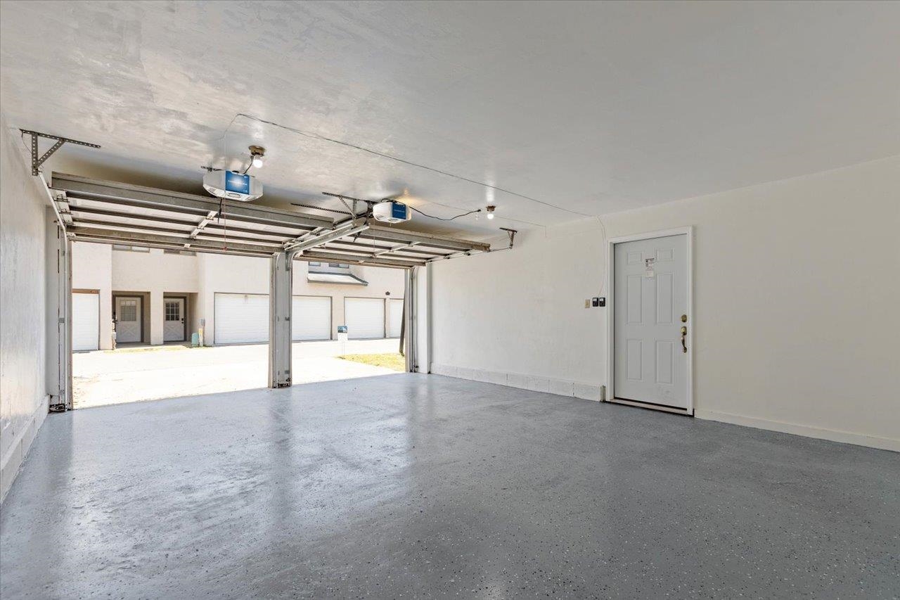 1317 Airport Drive Unit: F12